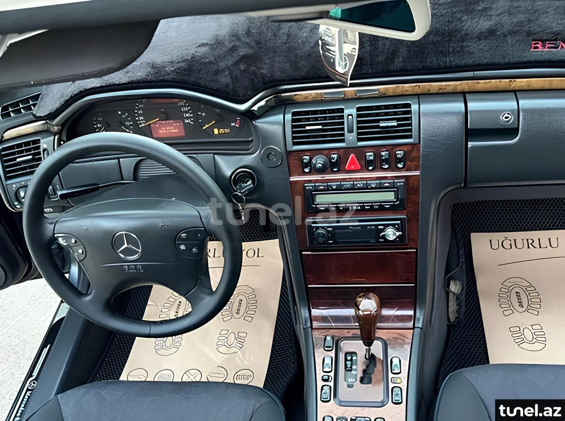 Mercedes E 270 2000