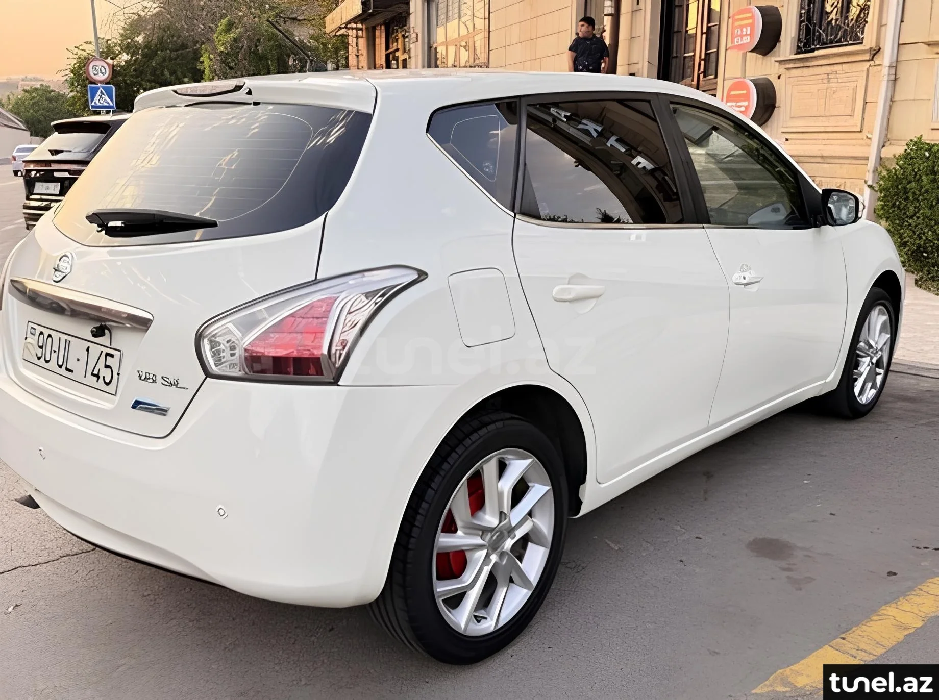 Nissan Tiida 2013