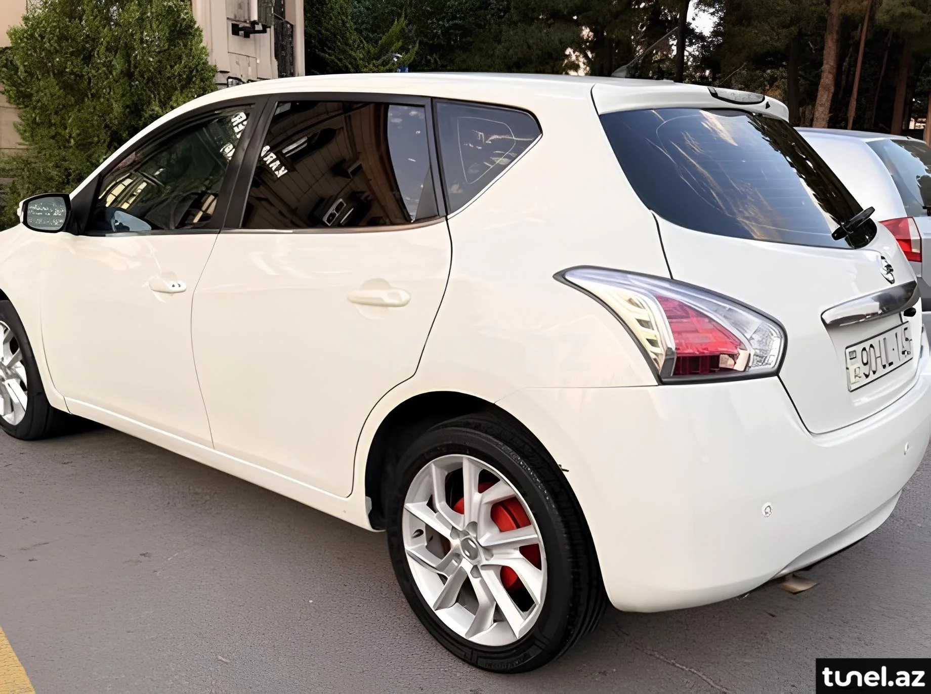 Nissan Tiida 2013