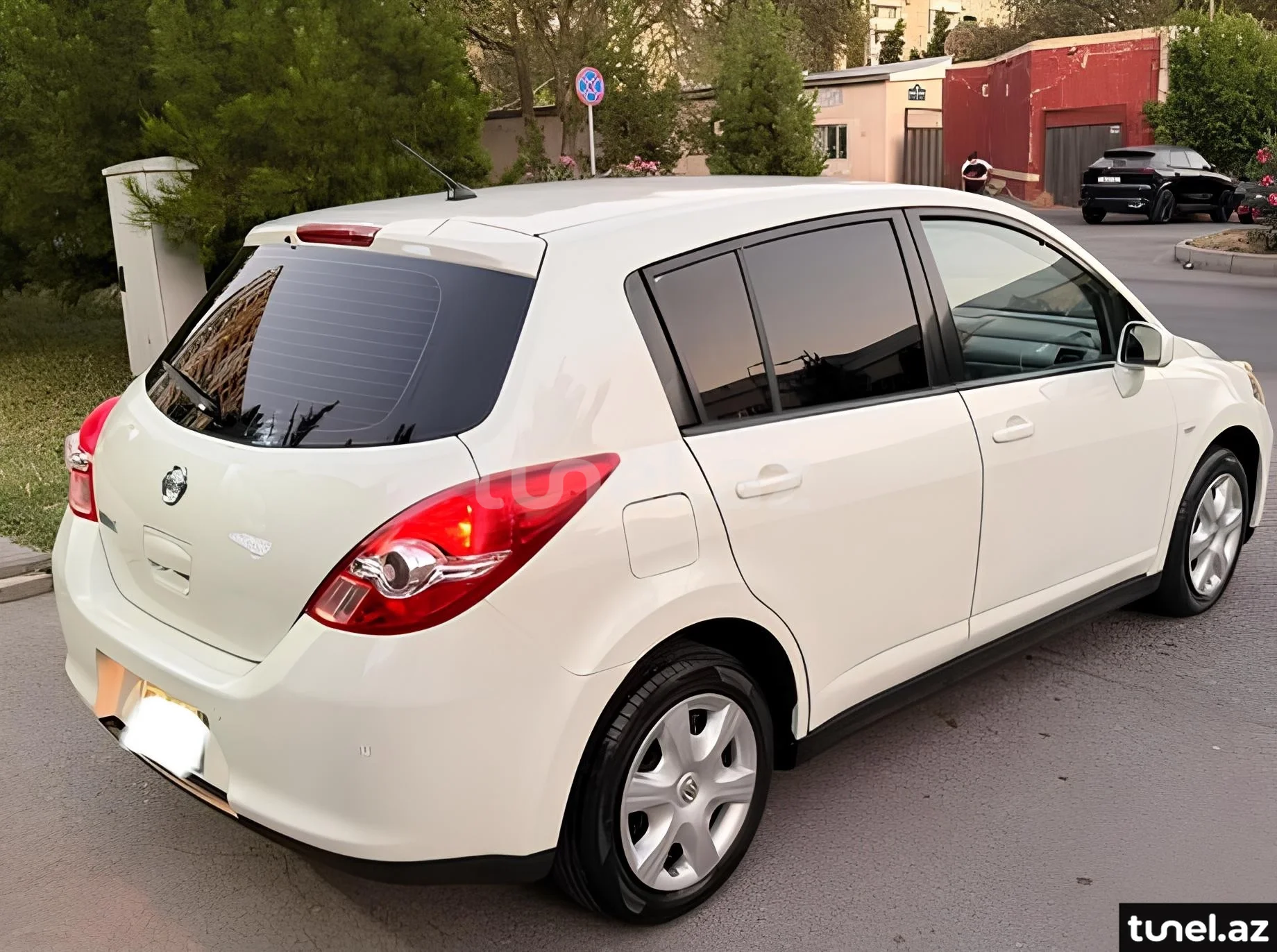 Nissan Tiida 2008