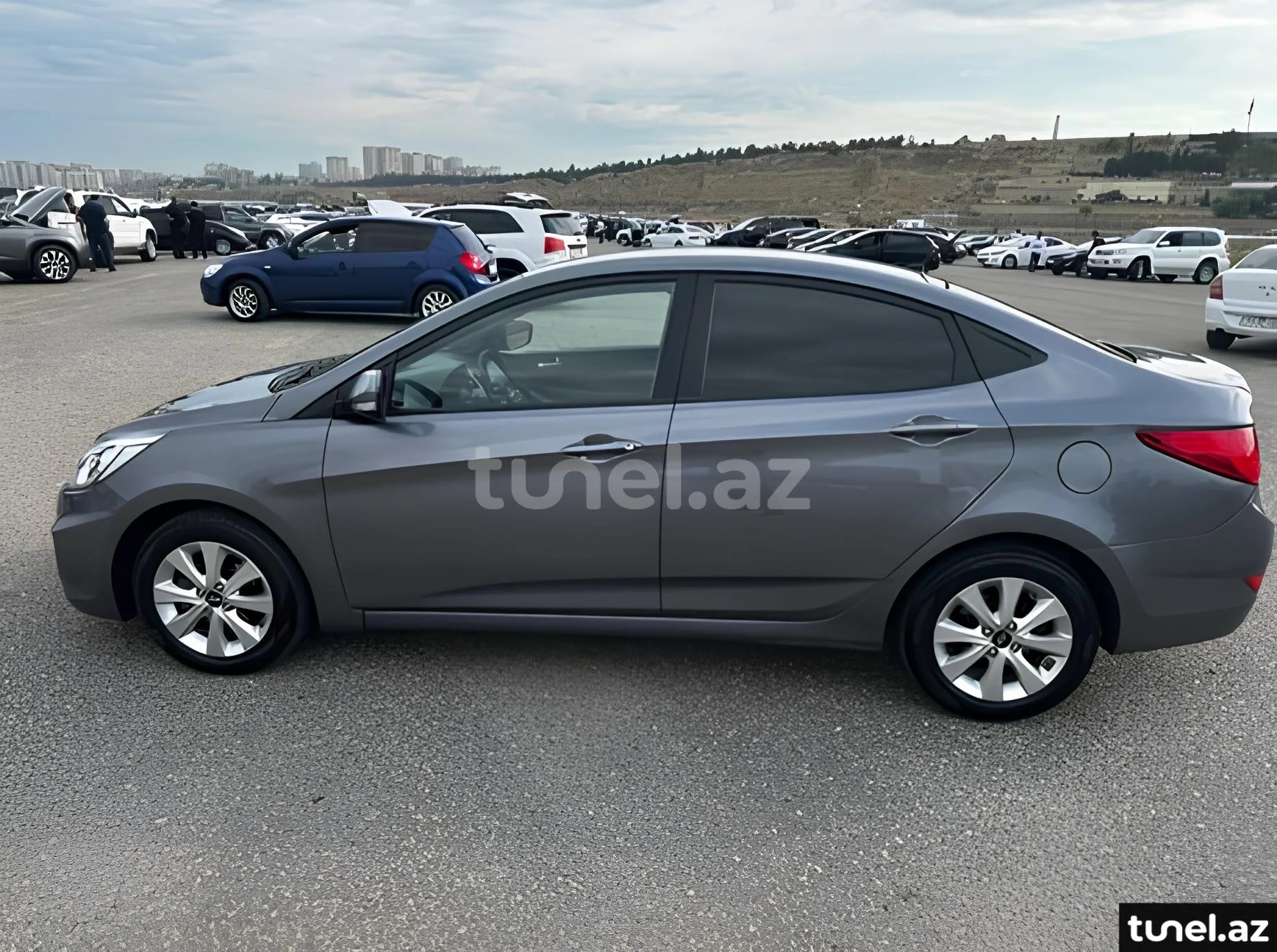 Hyundai Accent 2016