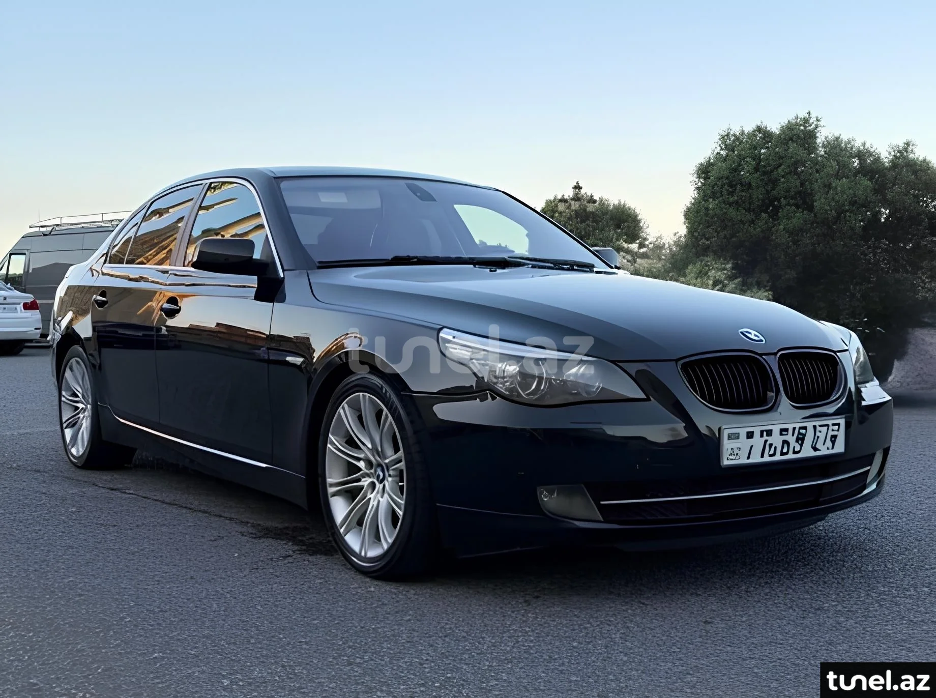 BMW 525 2009