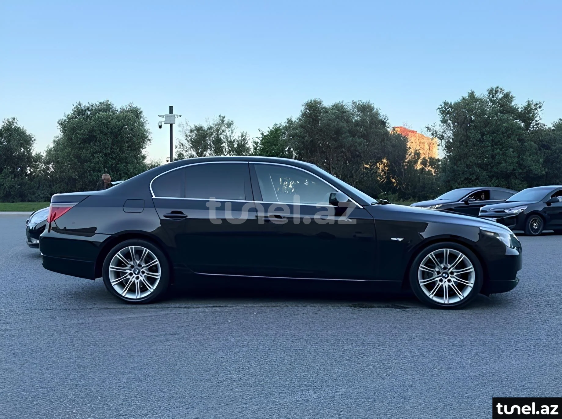 BMW 525 2009