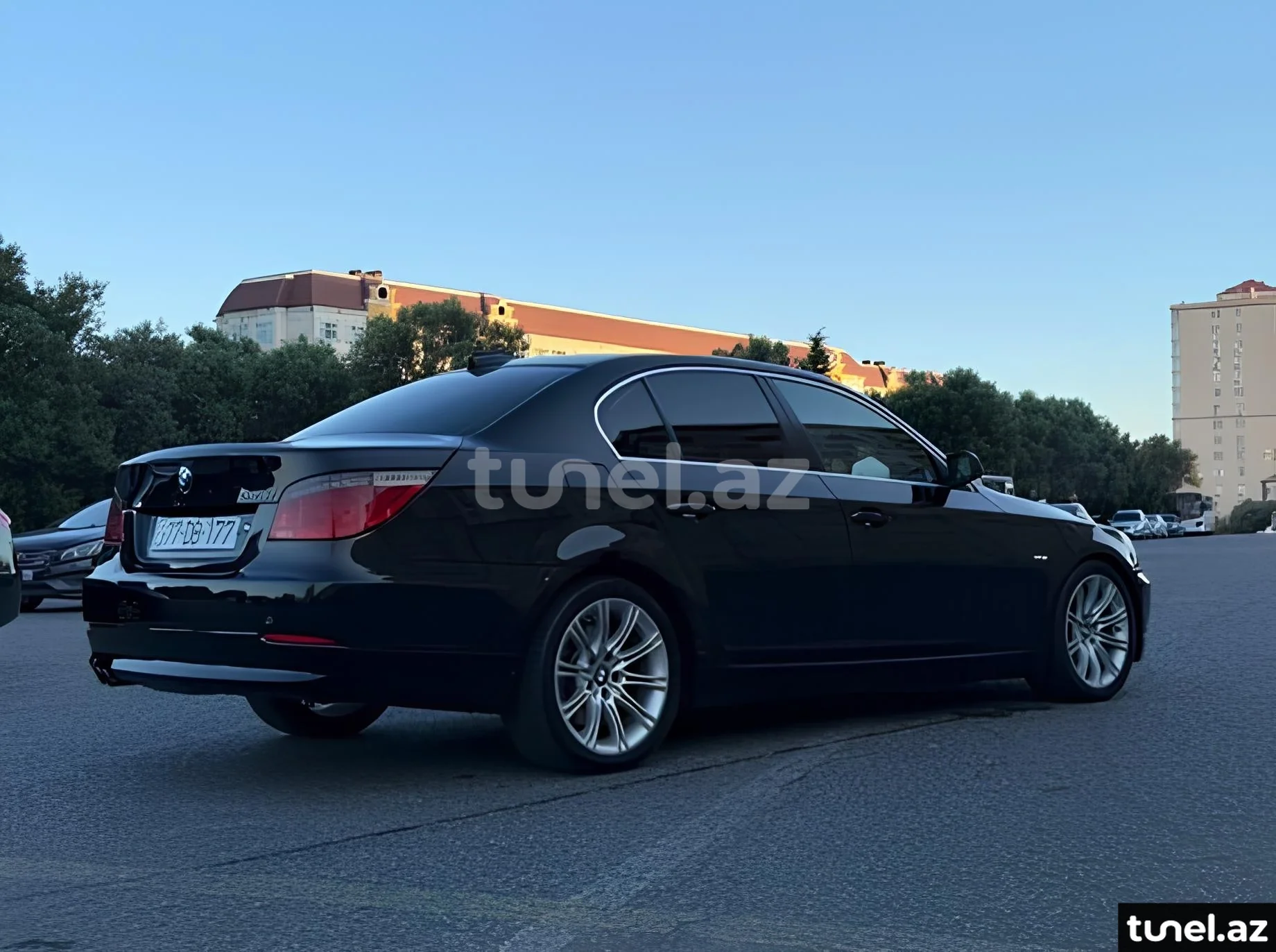 BMW 525 2009