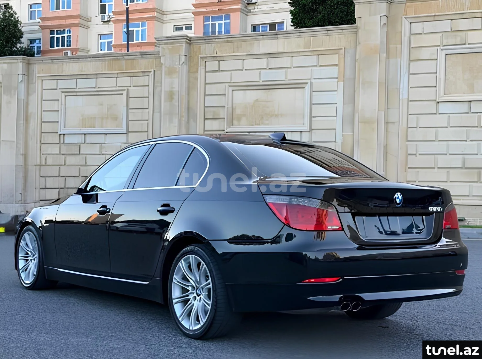 BMW 525 2009
