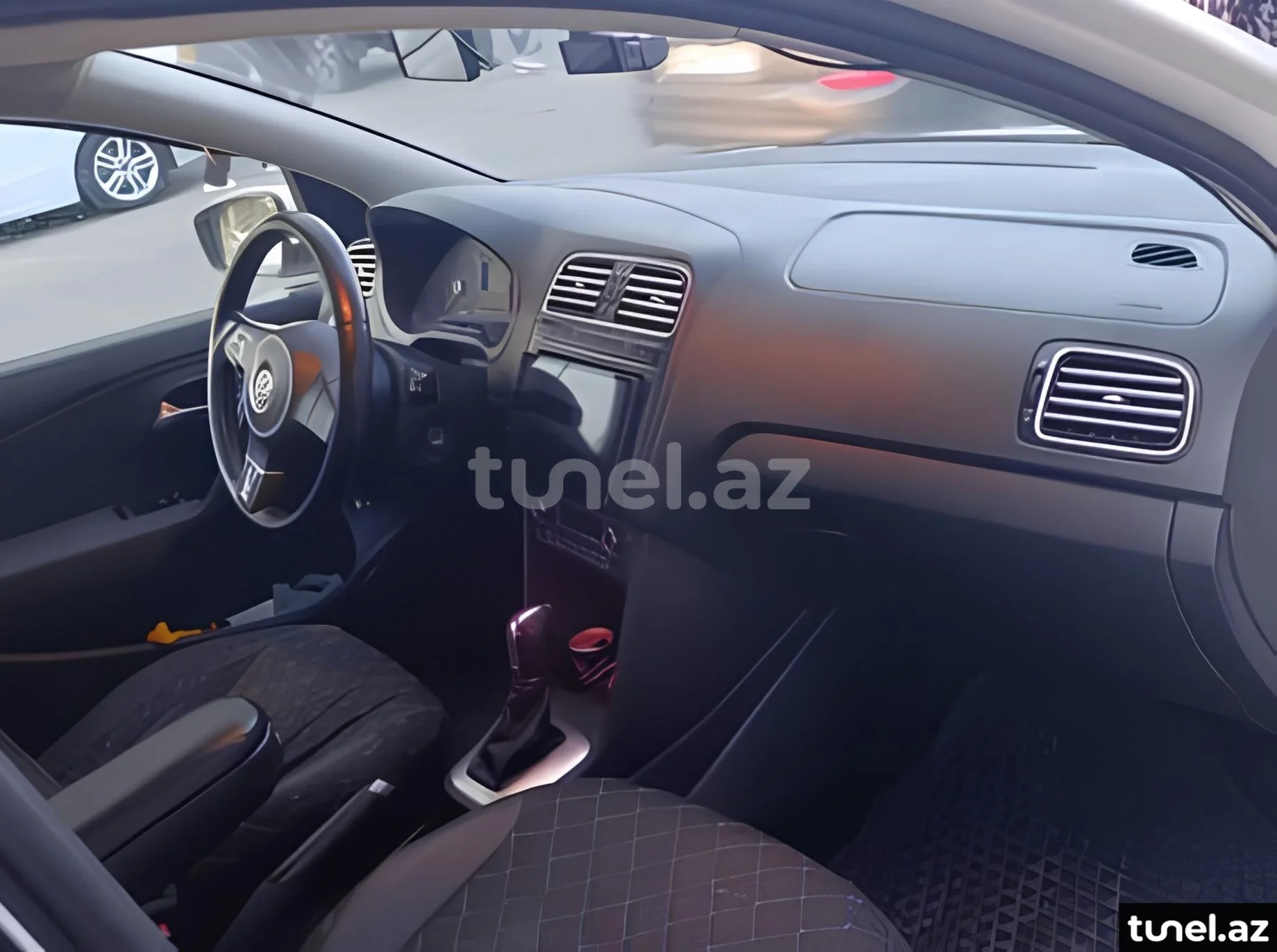 Volkswagen Polo 2013