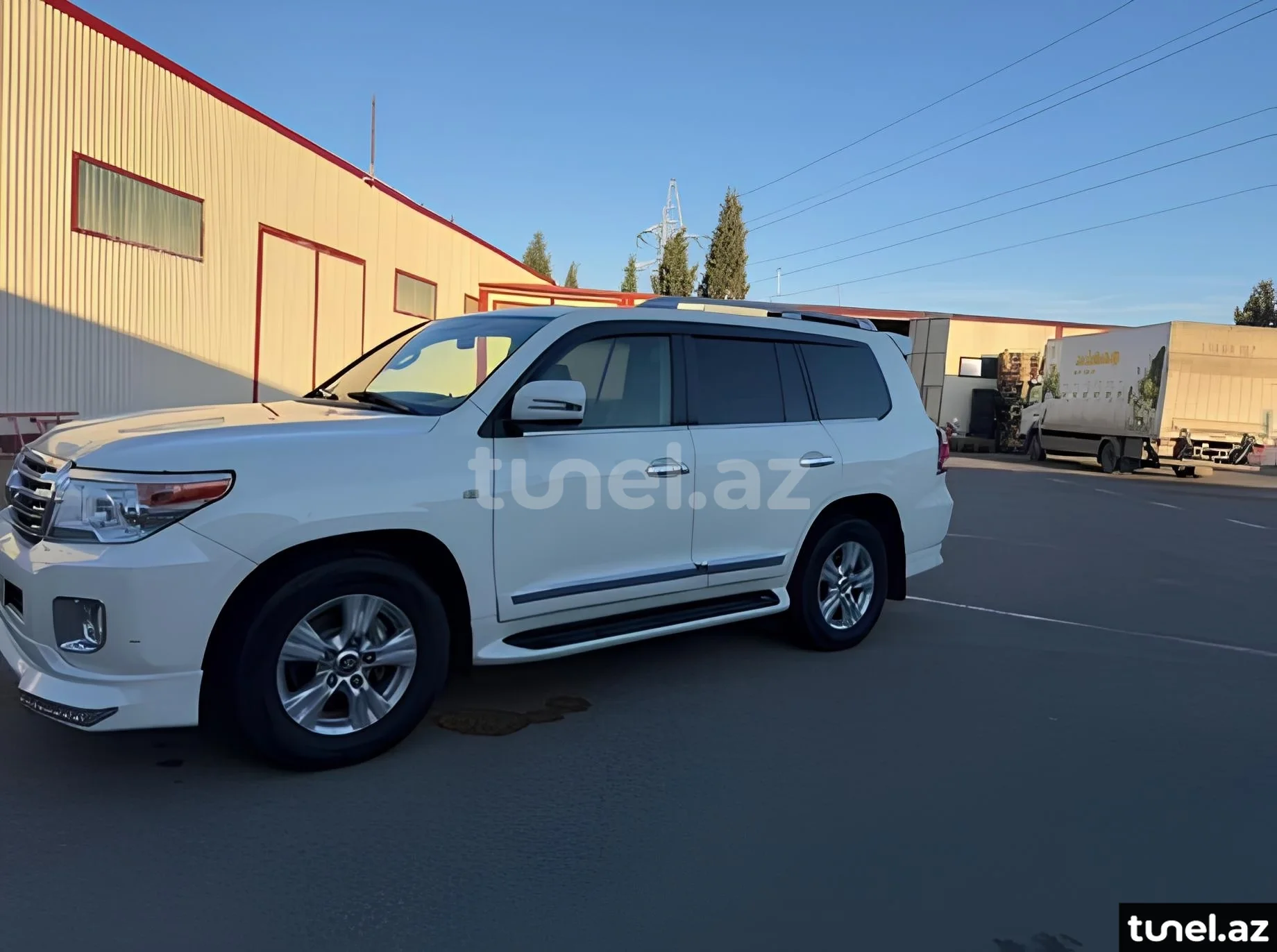 Toyota Land Cruiser 2011