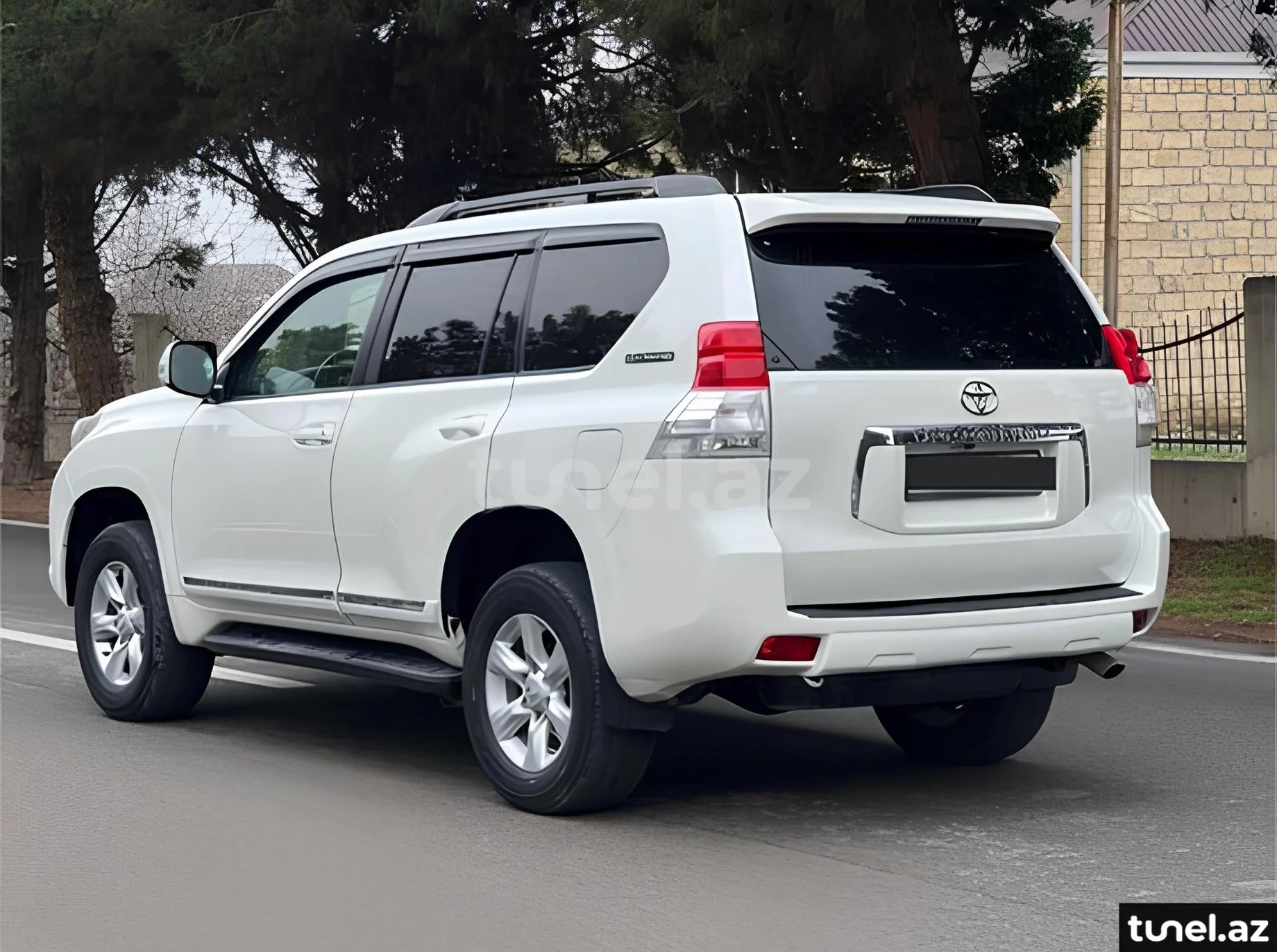 Toyota Land Cruiser Prado 2012