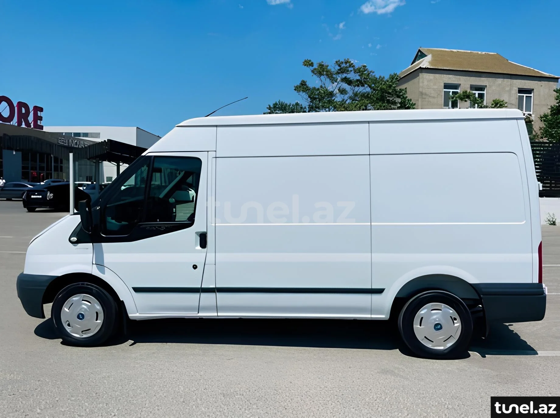 Ford Transit 2010