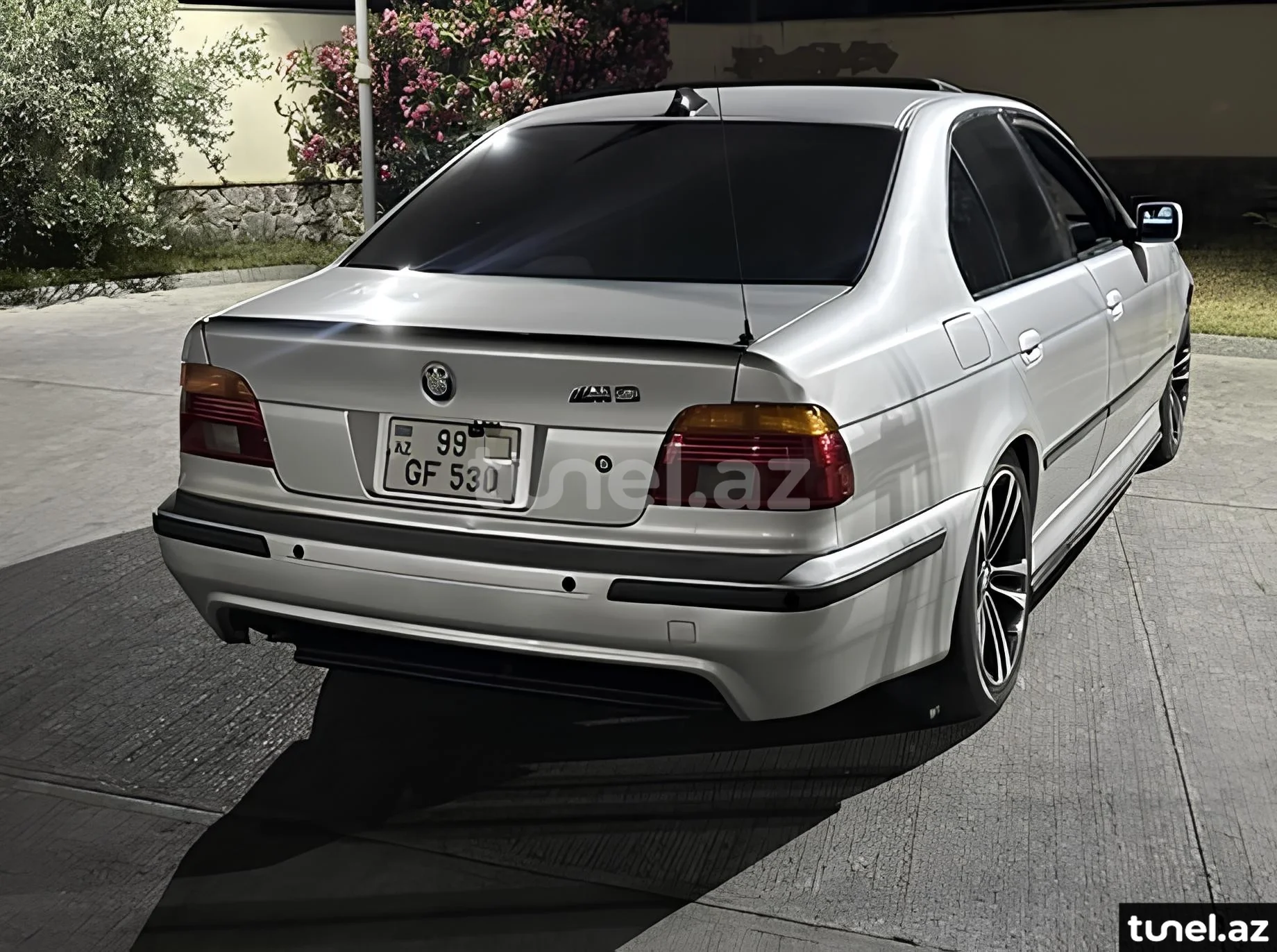 BMW 530 2001