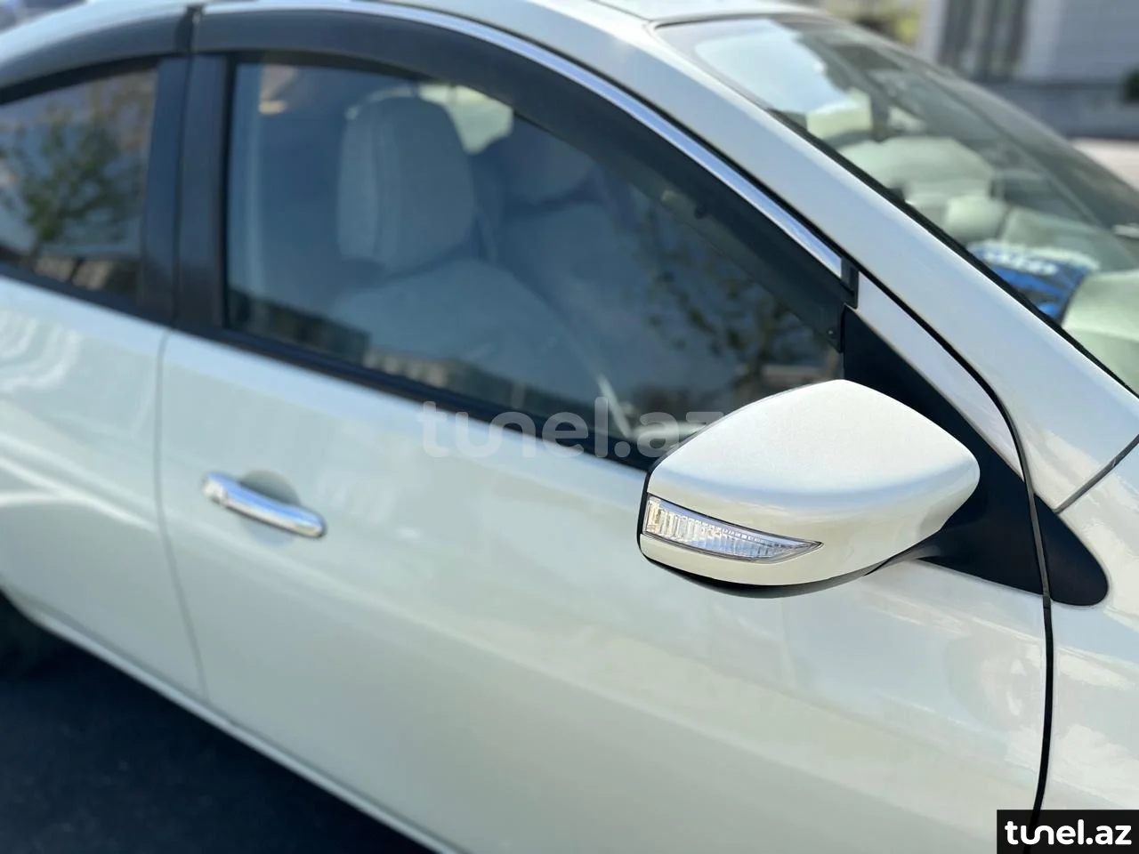 Nissan Sunny 2014