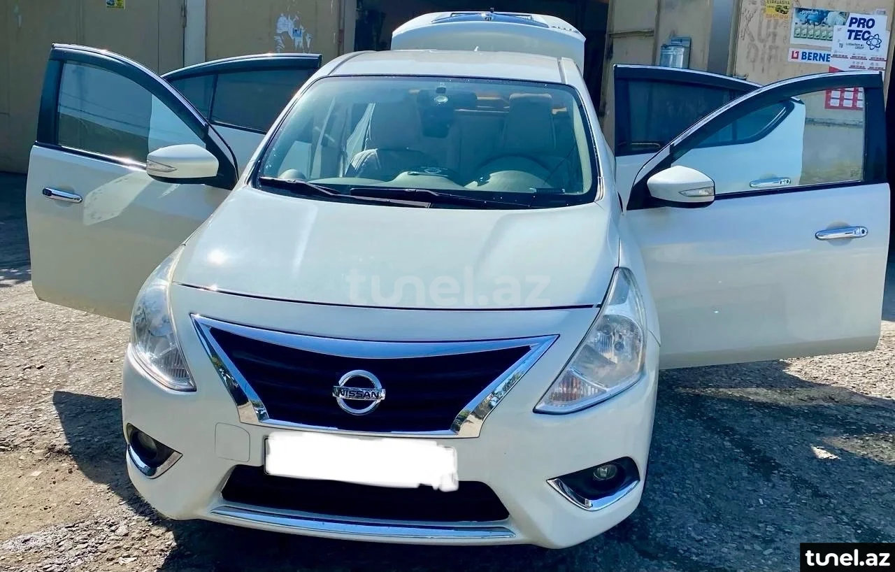 Nissan Sunny 2014