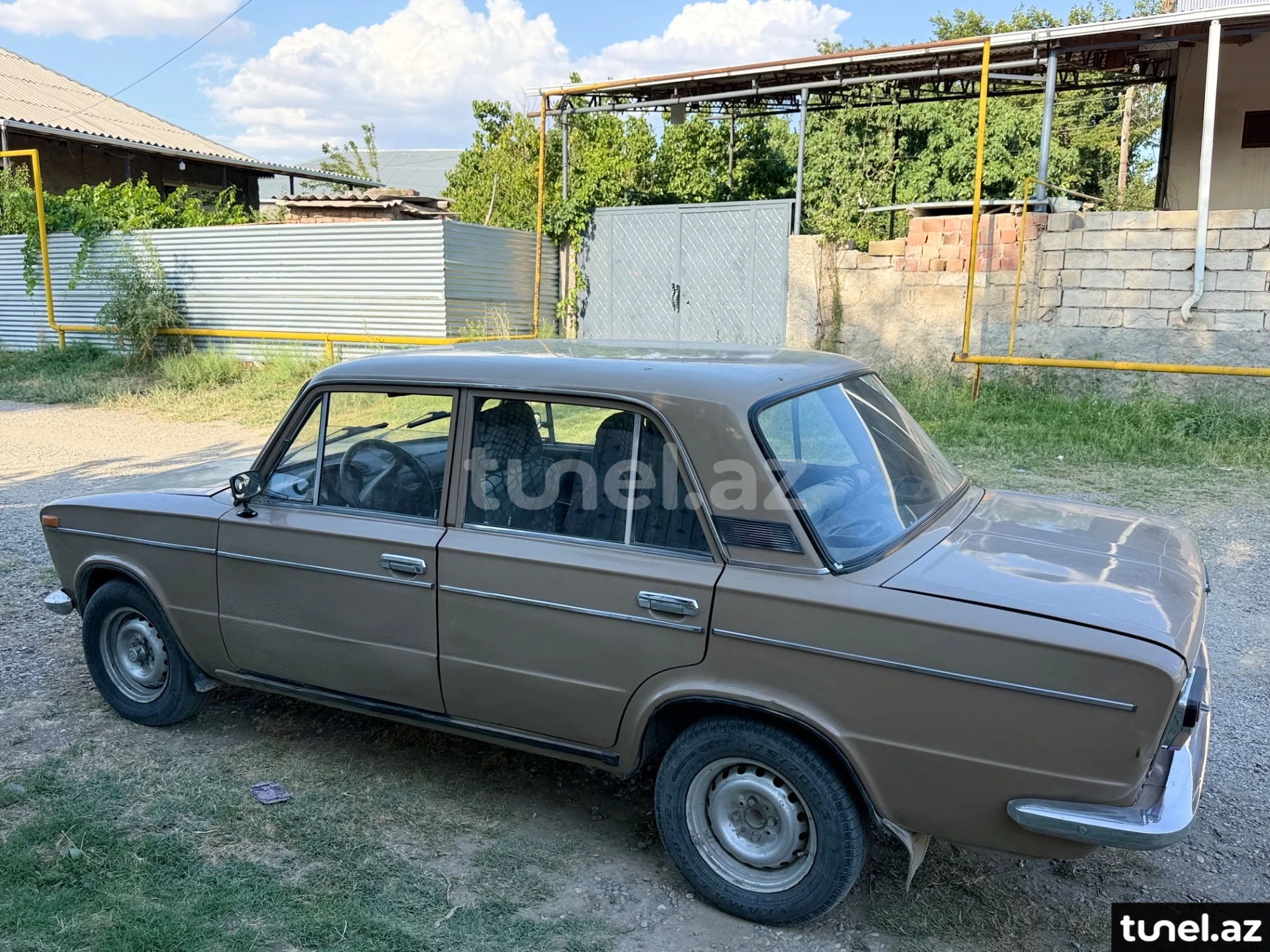 LADA (VAZ) 2103 1983