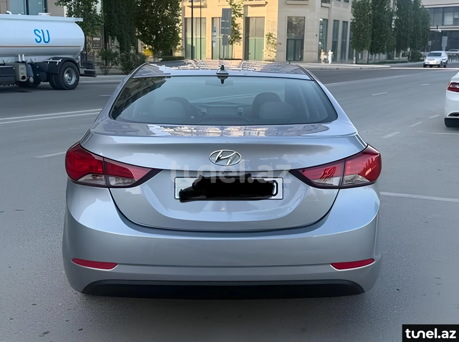 Hyundai Elantra 2015