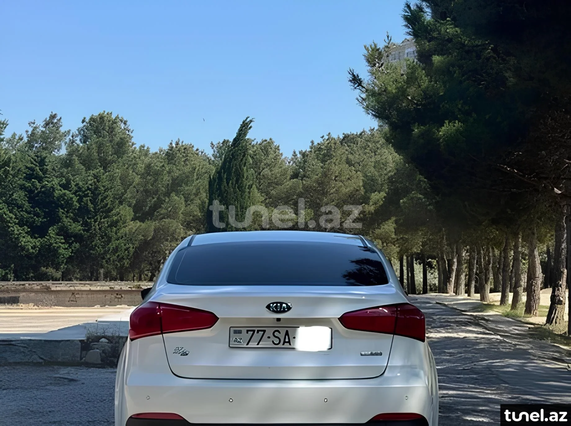 Kia K3 2015