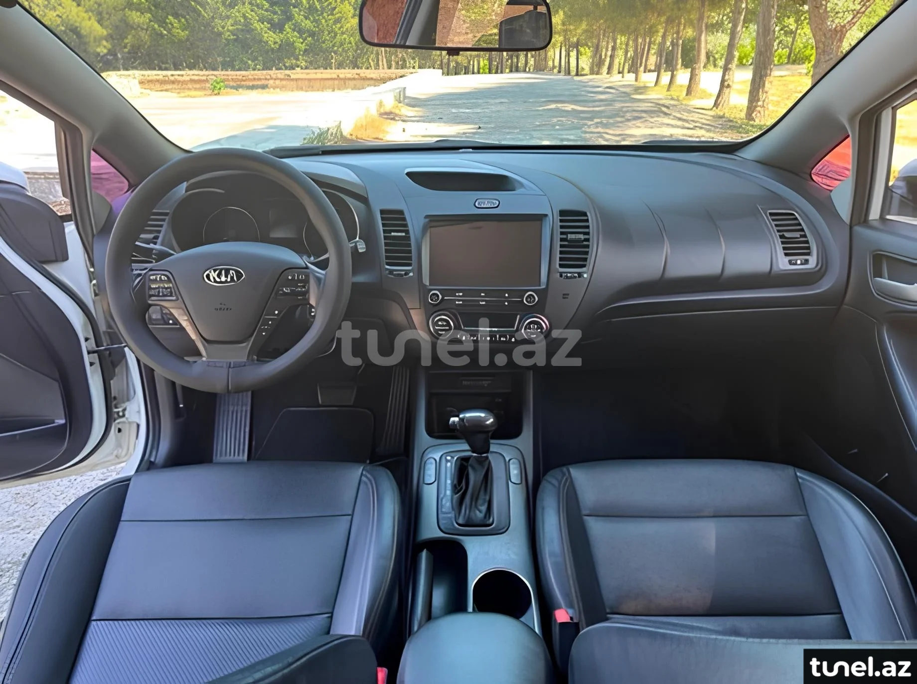 Kia K3 2015
