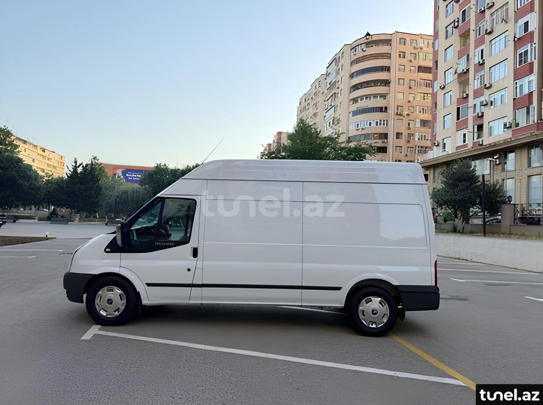 Ford Transit 2011