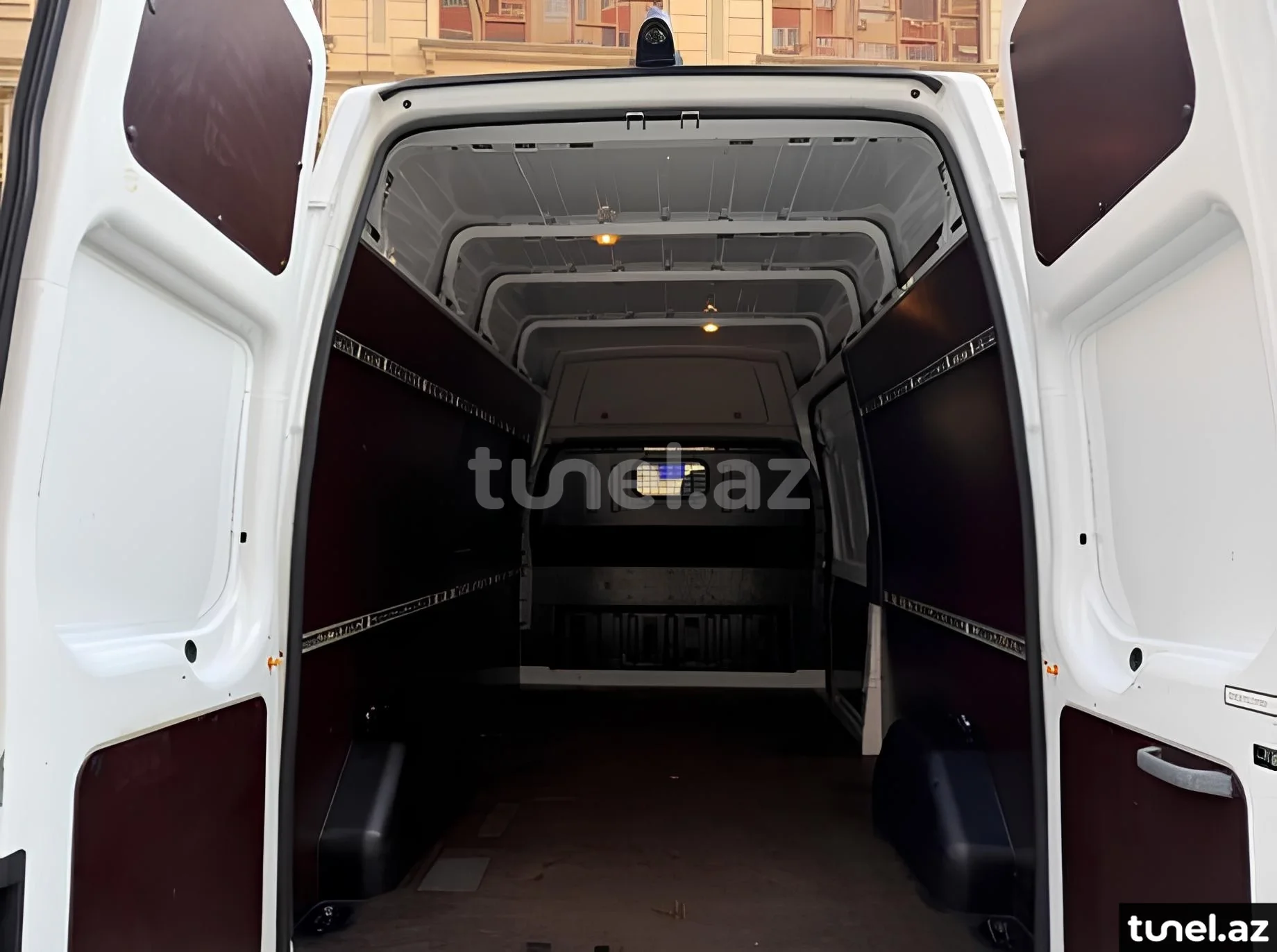 Ford Transit 2011