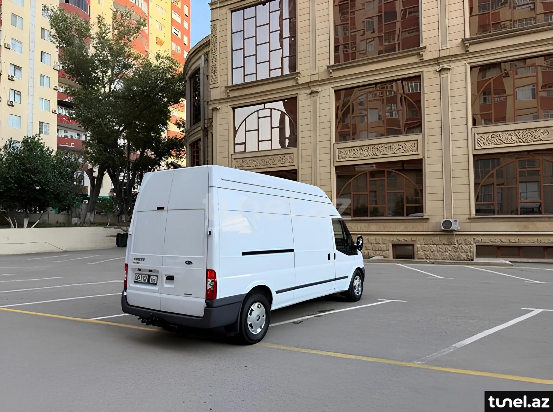 Ford Transit 2011