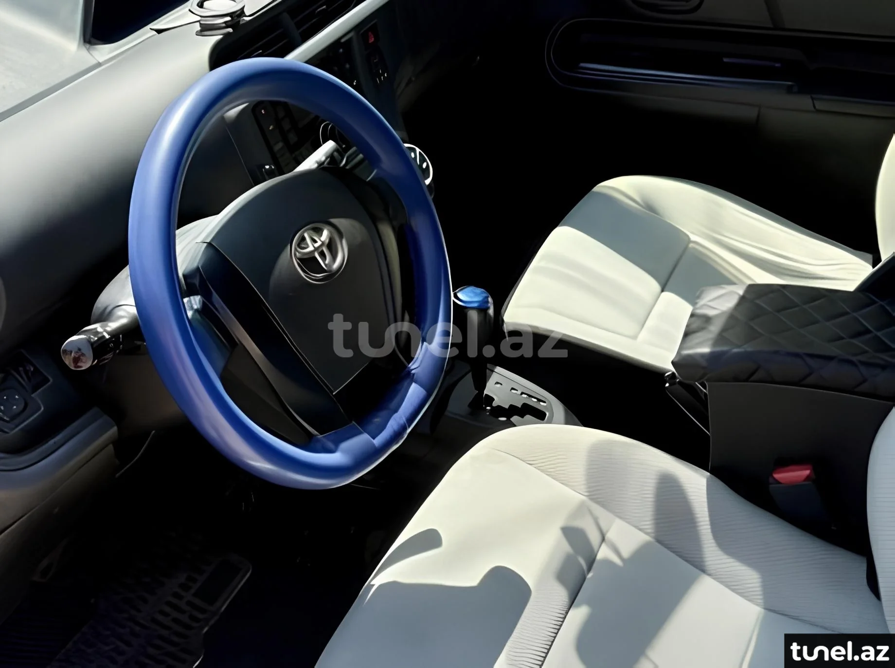 Toyota Aqua 2016