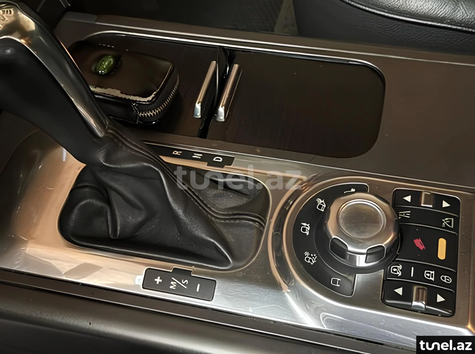 Land Rover Range Rover 2012