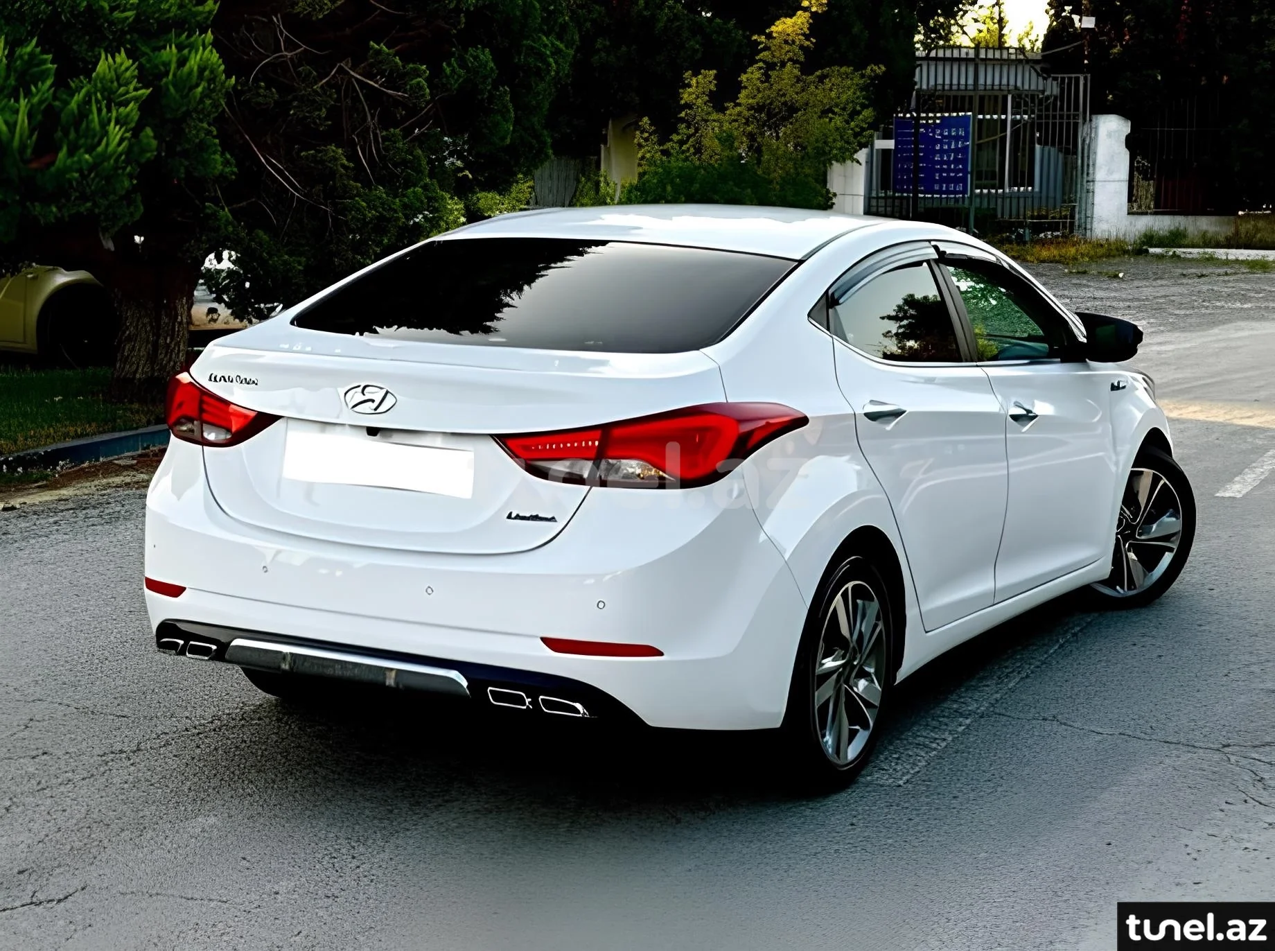 Hyundai Avante 2013