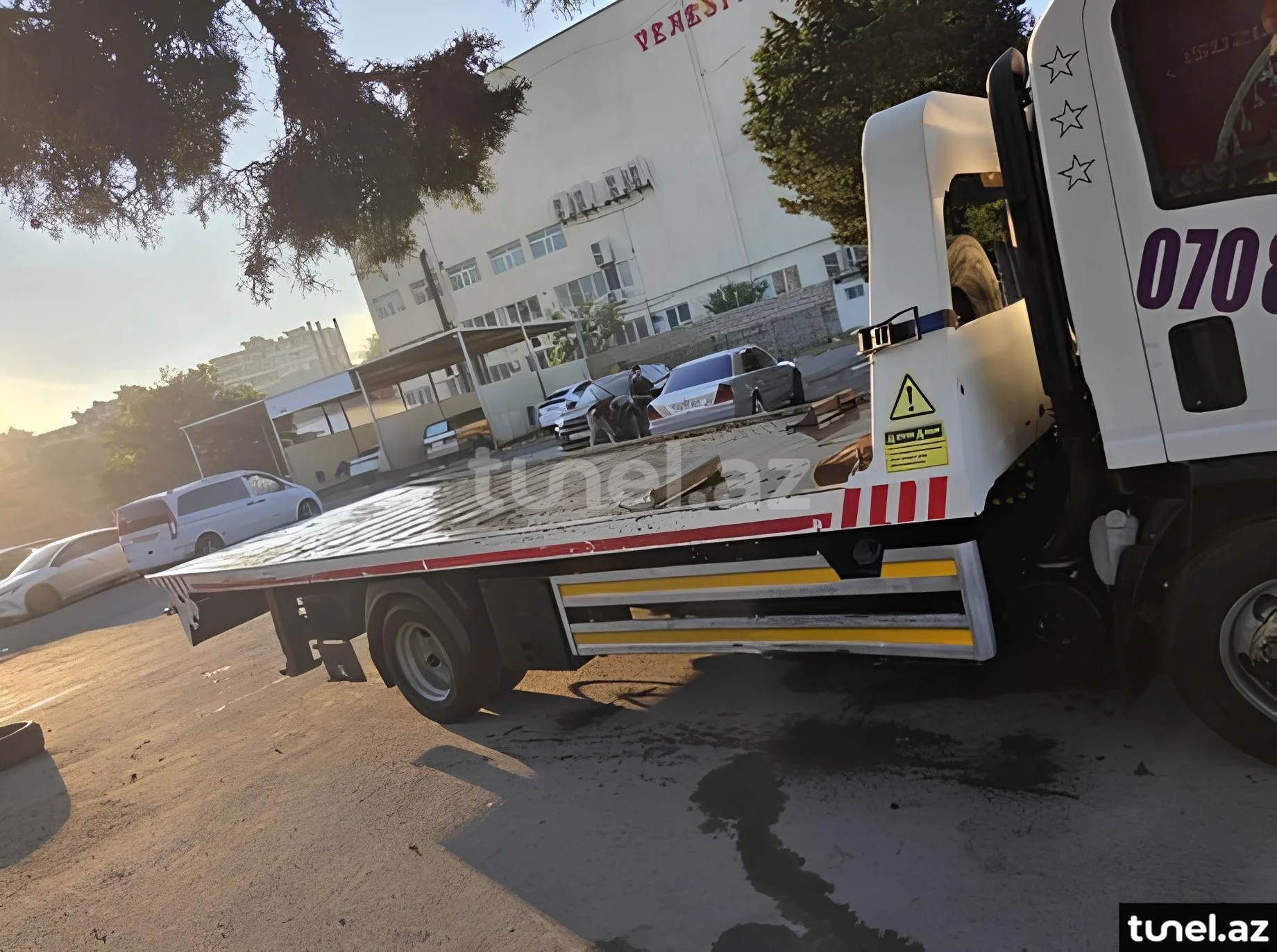 Isuzu NPR 75 L 2020