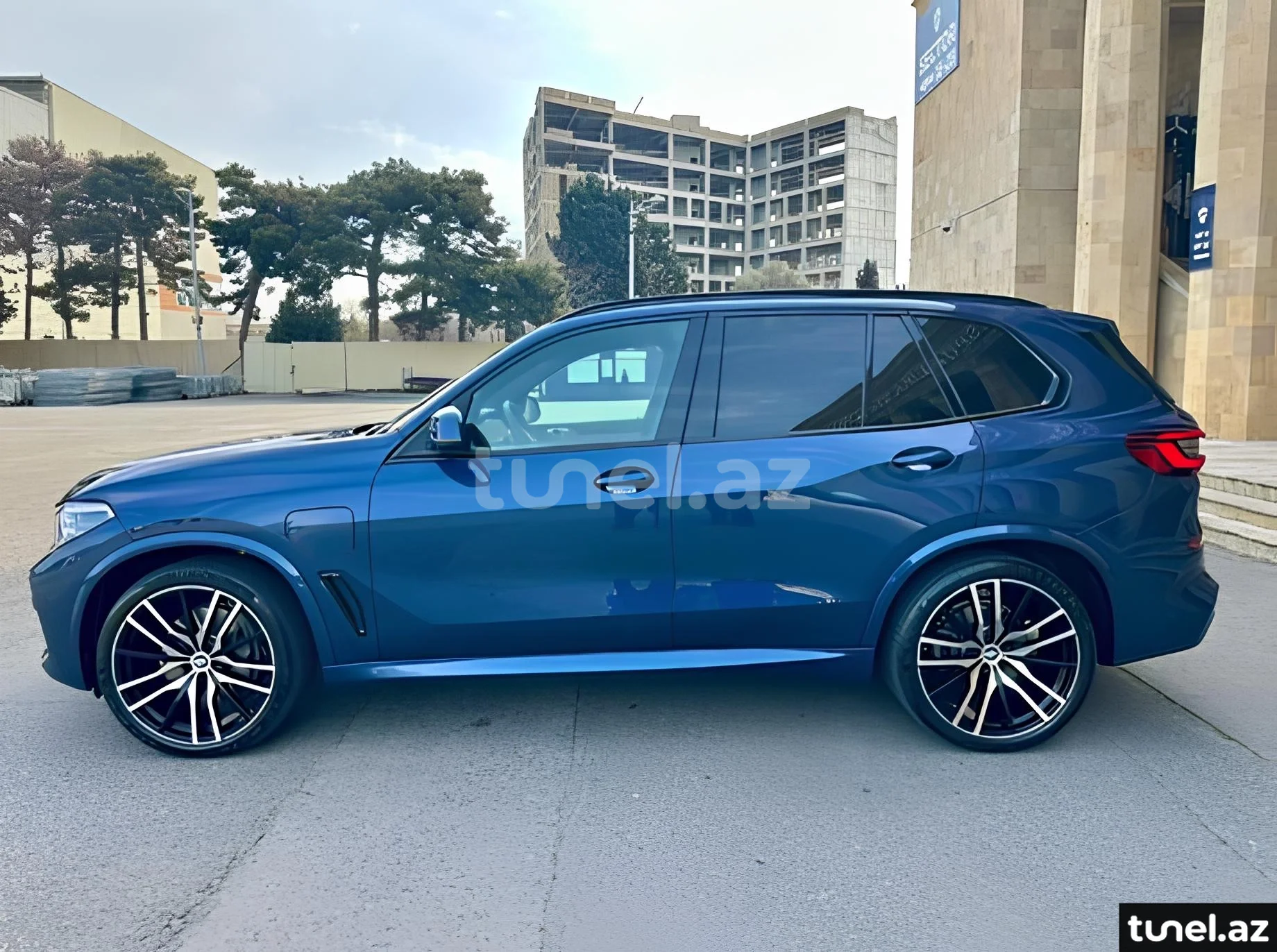 BMW X5 2021