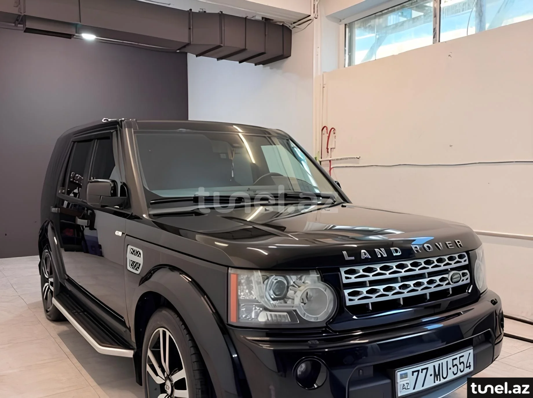 Land Rover Discovery 2012