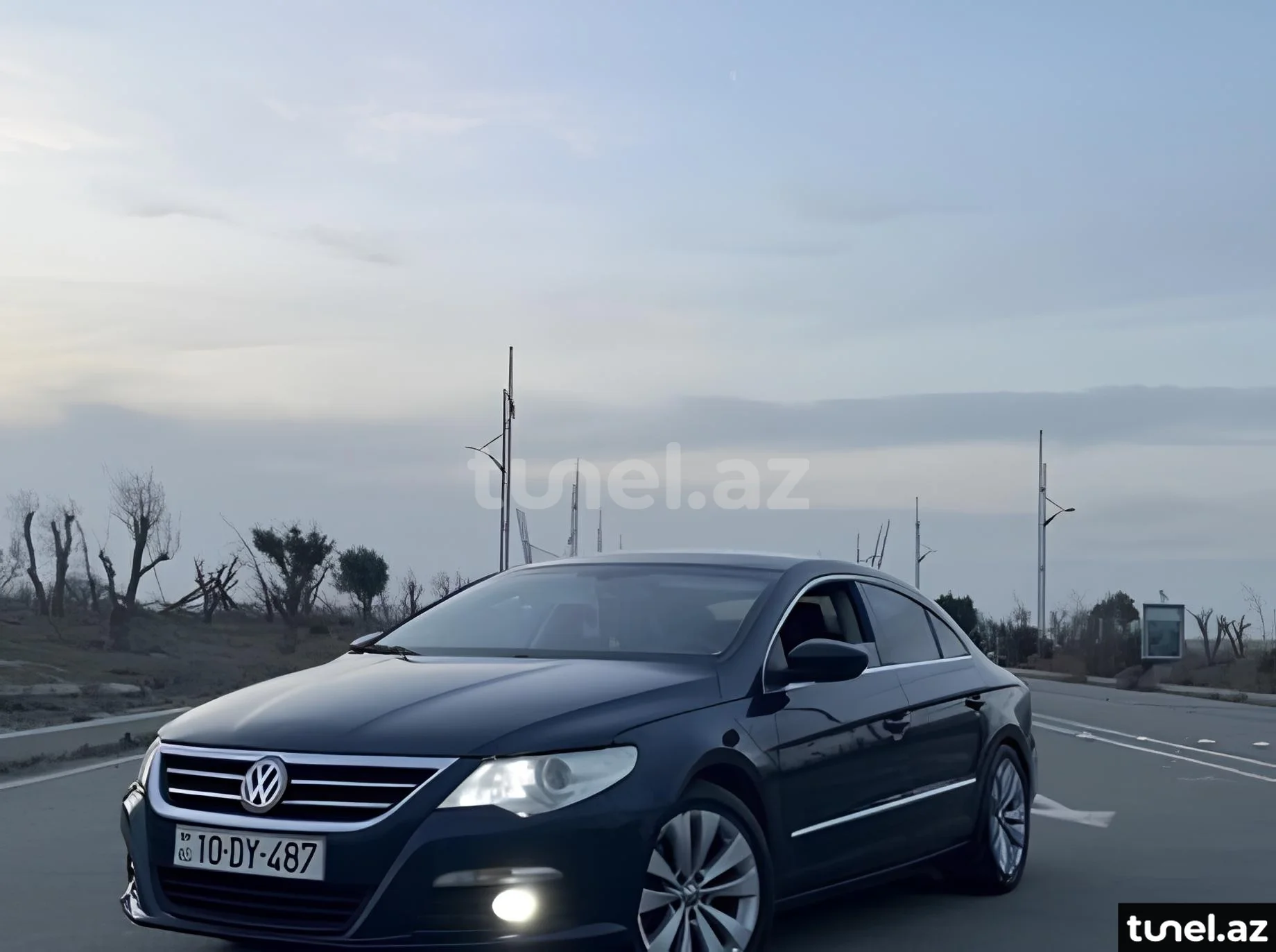 Volkswagen Passat CC 2011