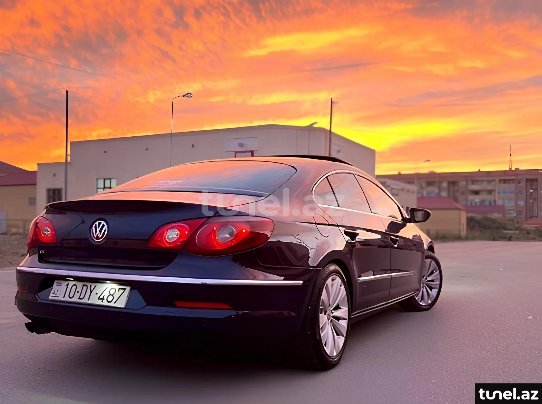 Volkswagen Passat CC 2011