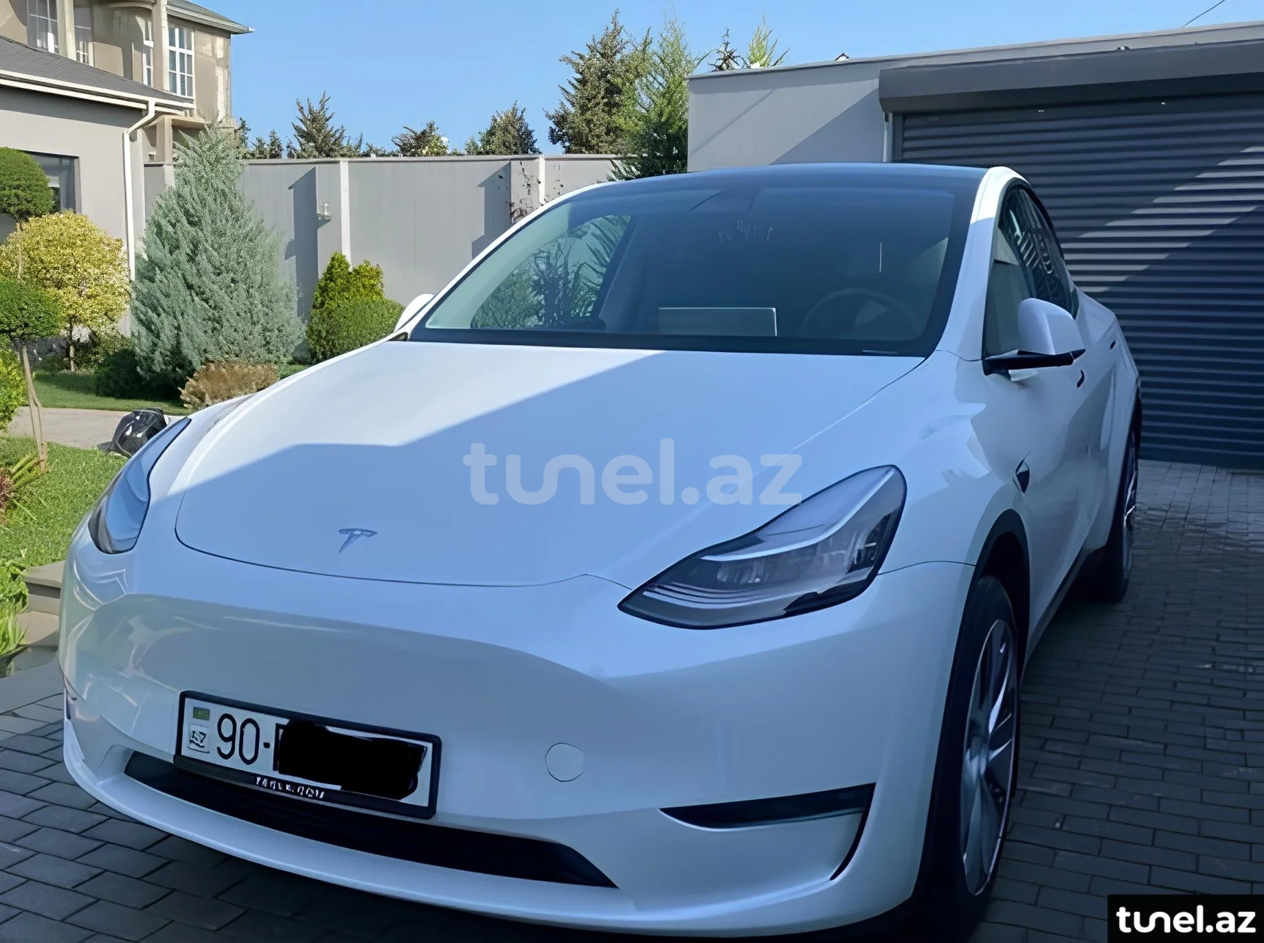 Tesla Model Y 2023