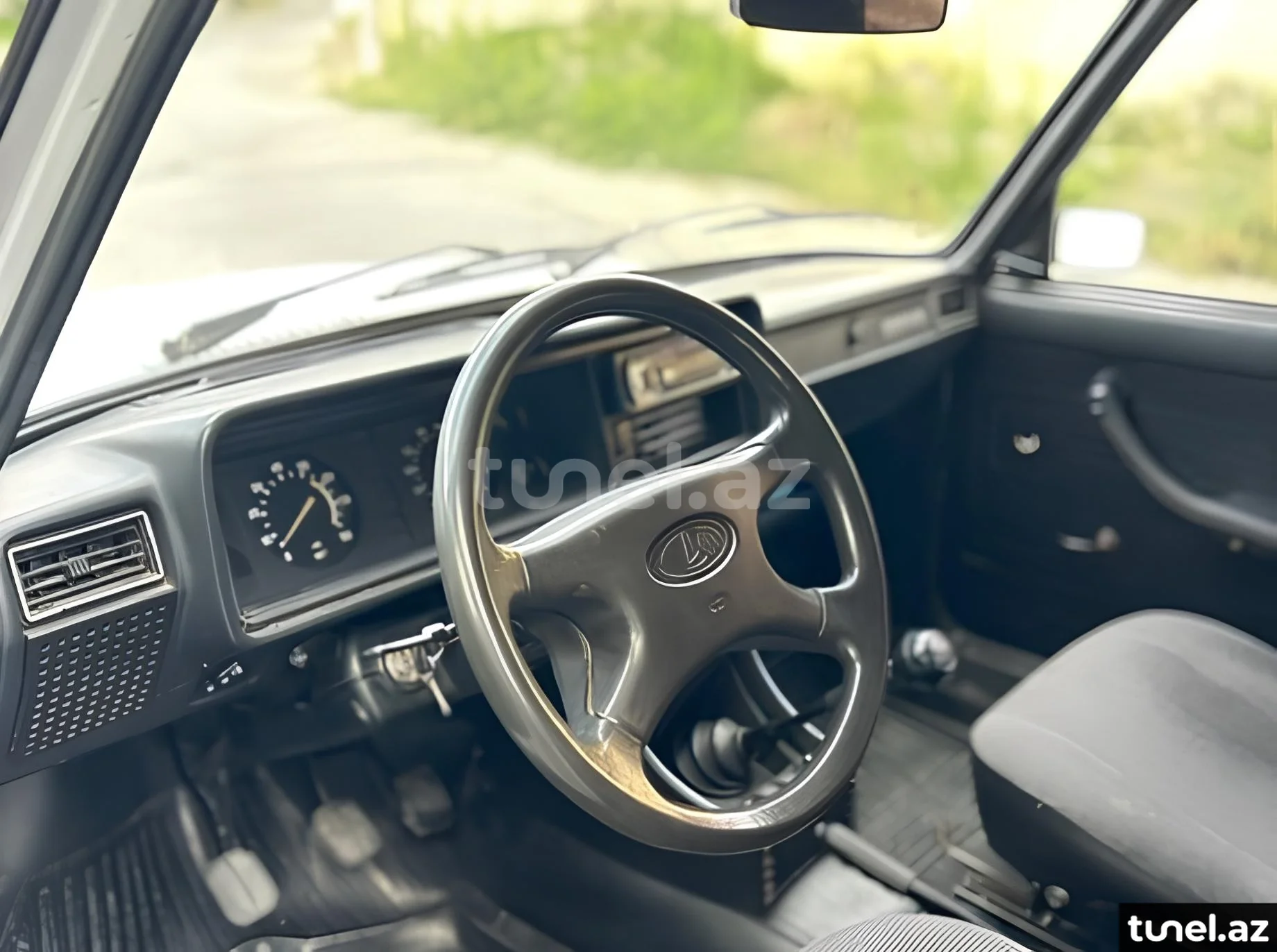 LADA (VAZ) 2104 2011
