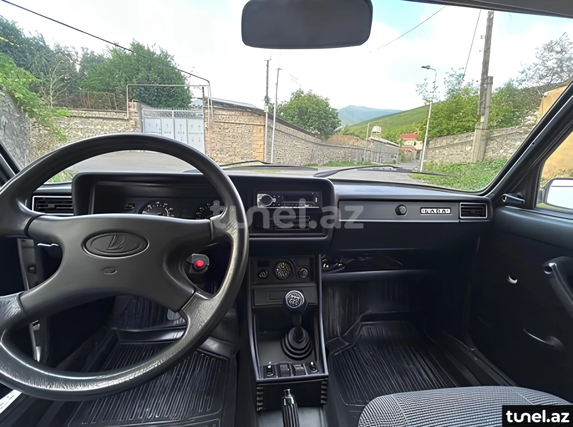LADA (VAZ) 2104 2011
