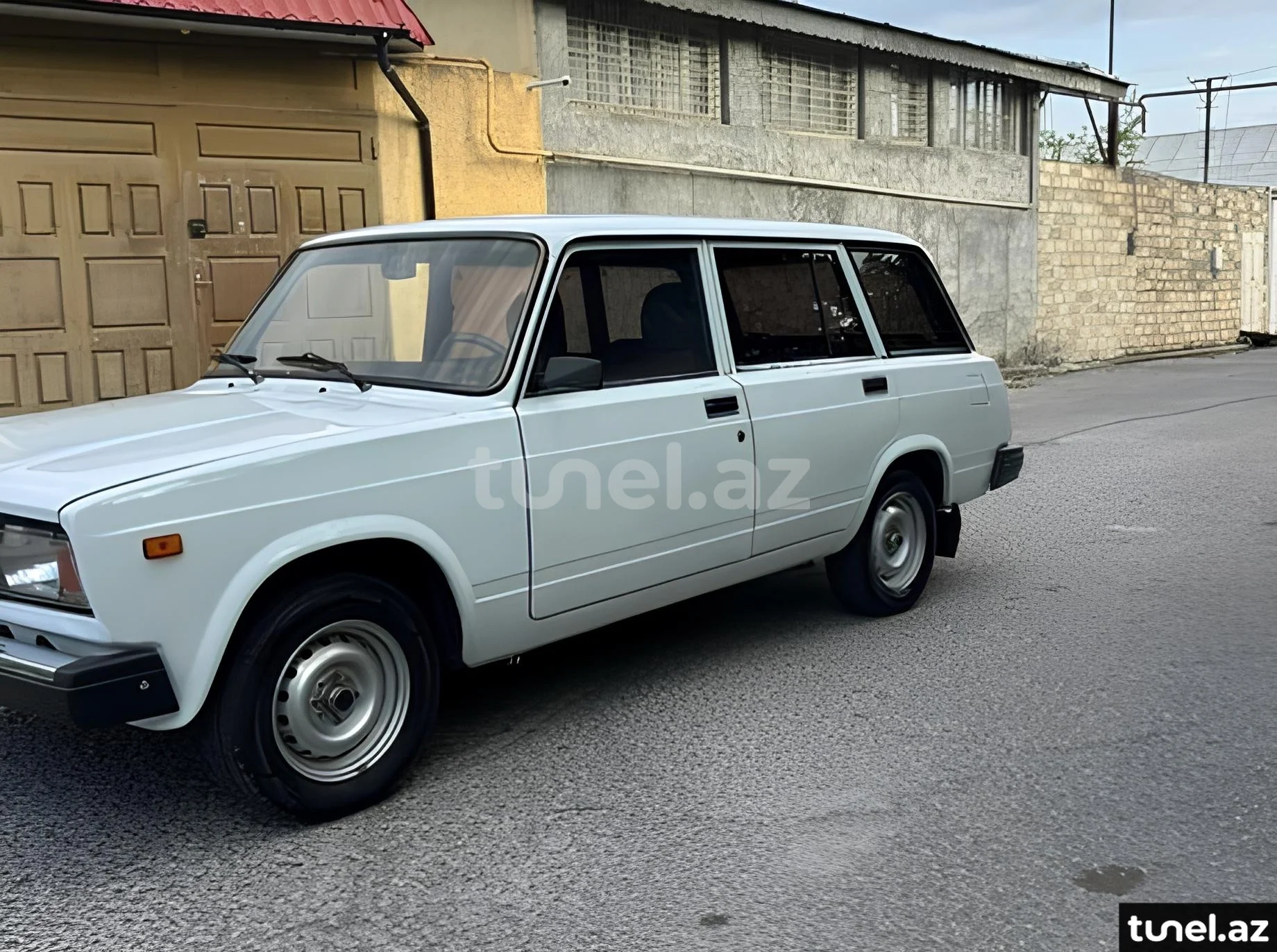 LADA (VAZ) 2104 2011
