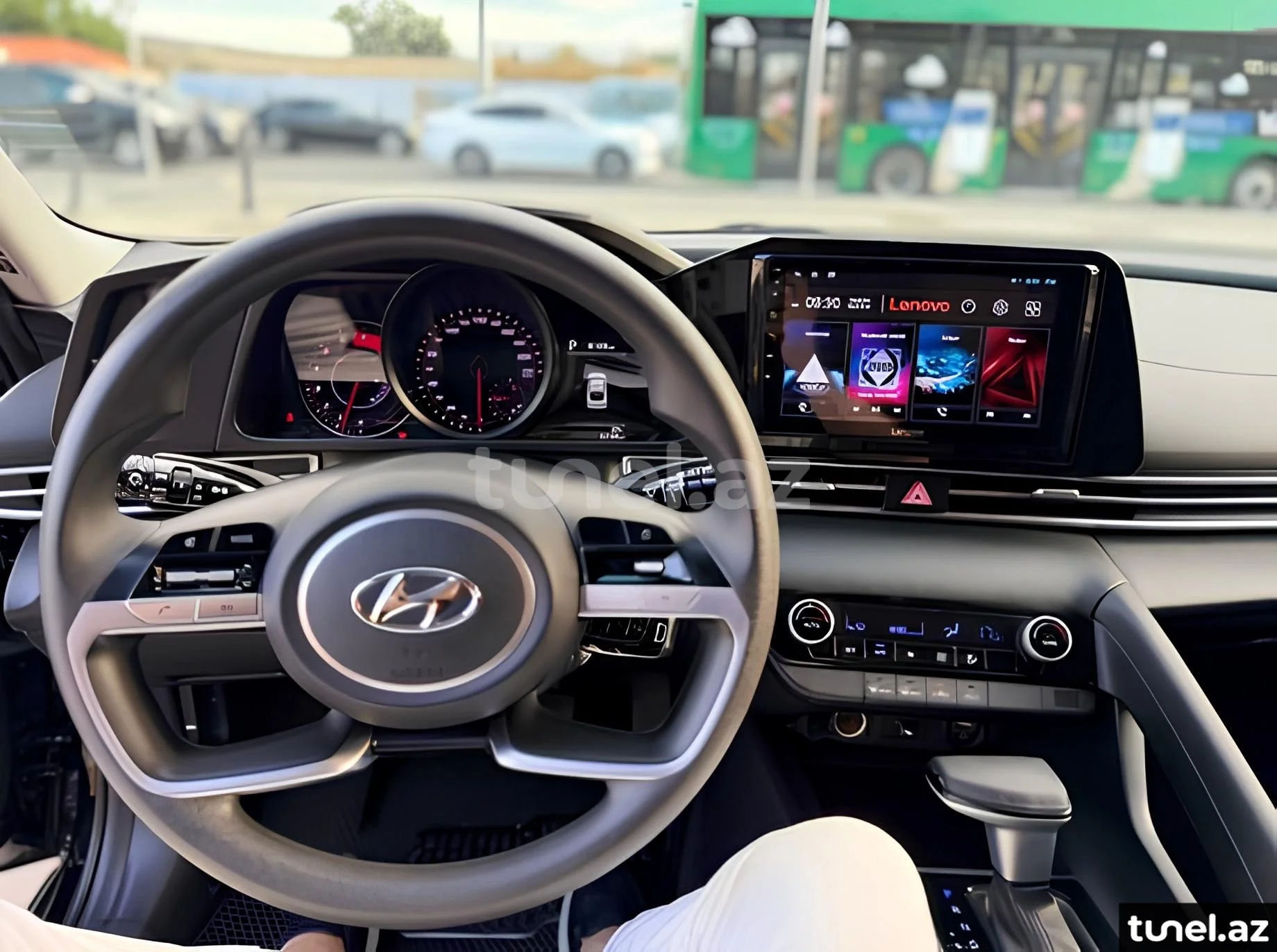 Hyundai Elantra 2023
