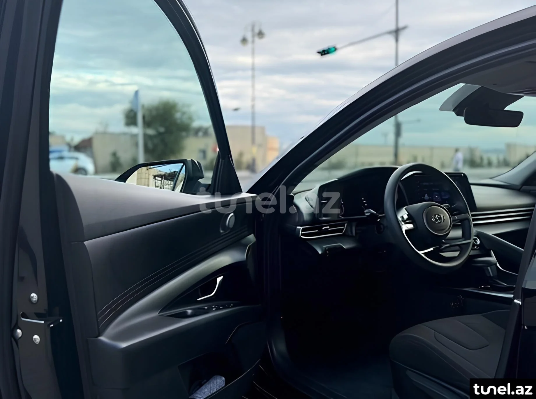Hyundai Elantra 2023