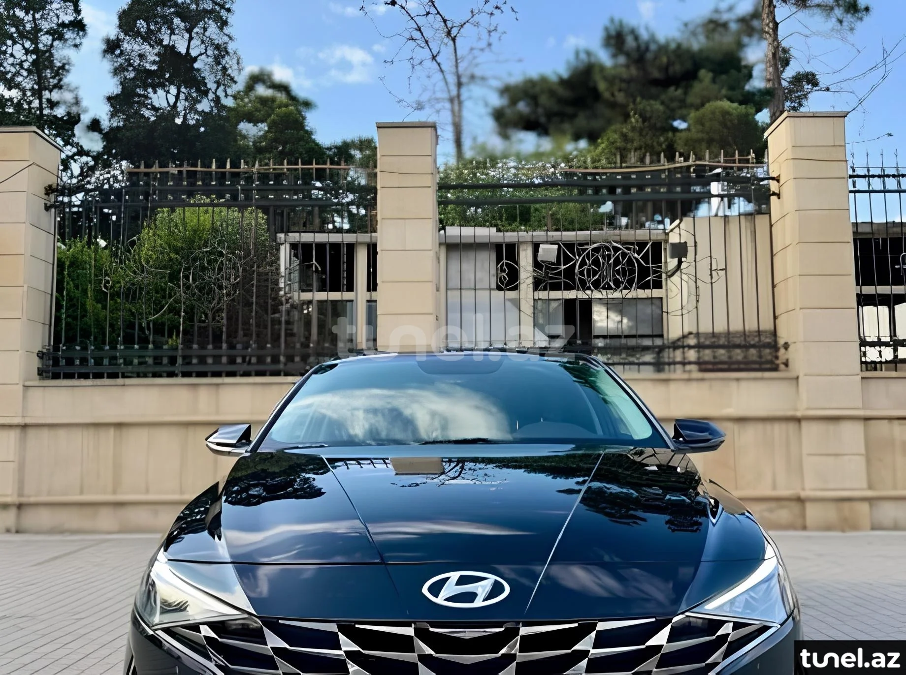 Hyundai Elantra 2023