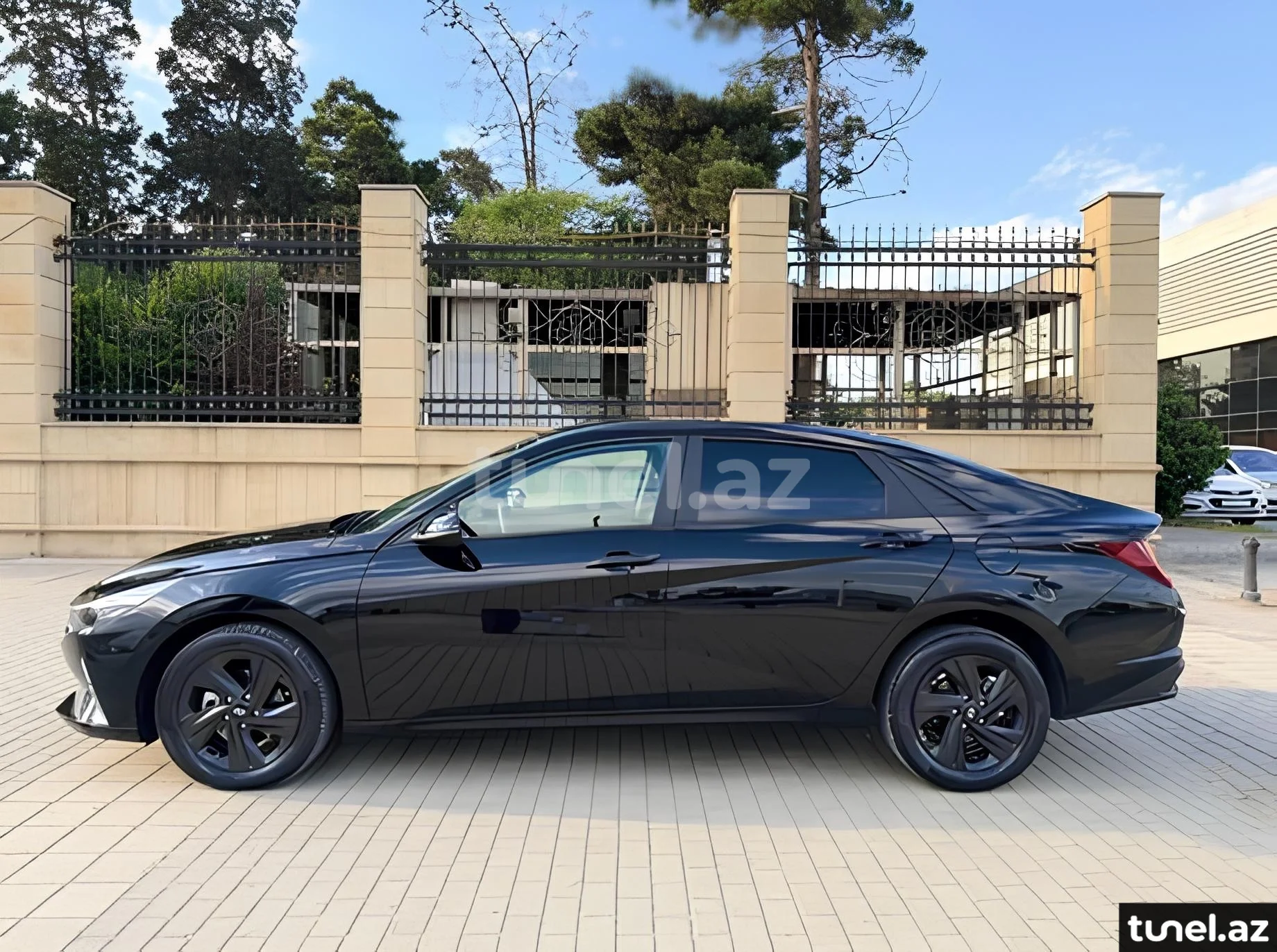 Hyundai Elantra 2023