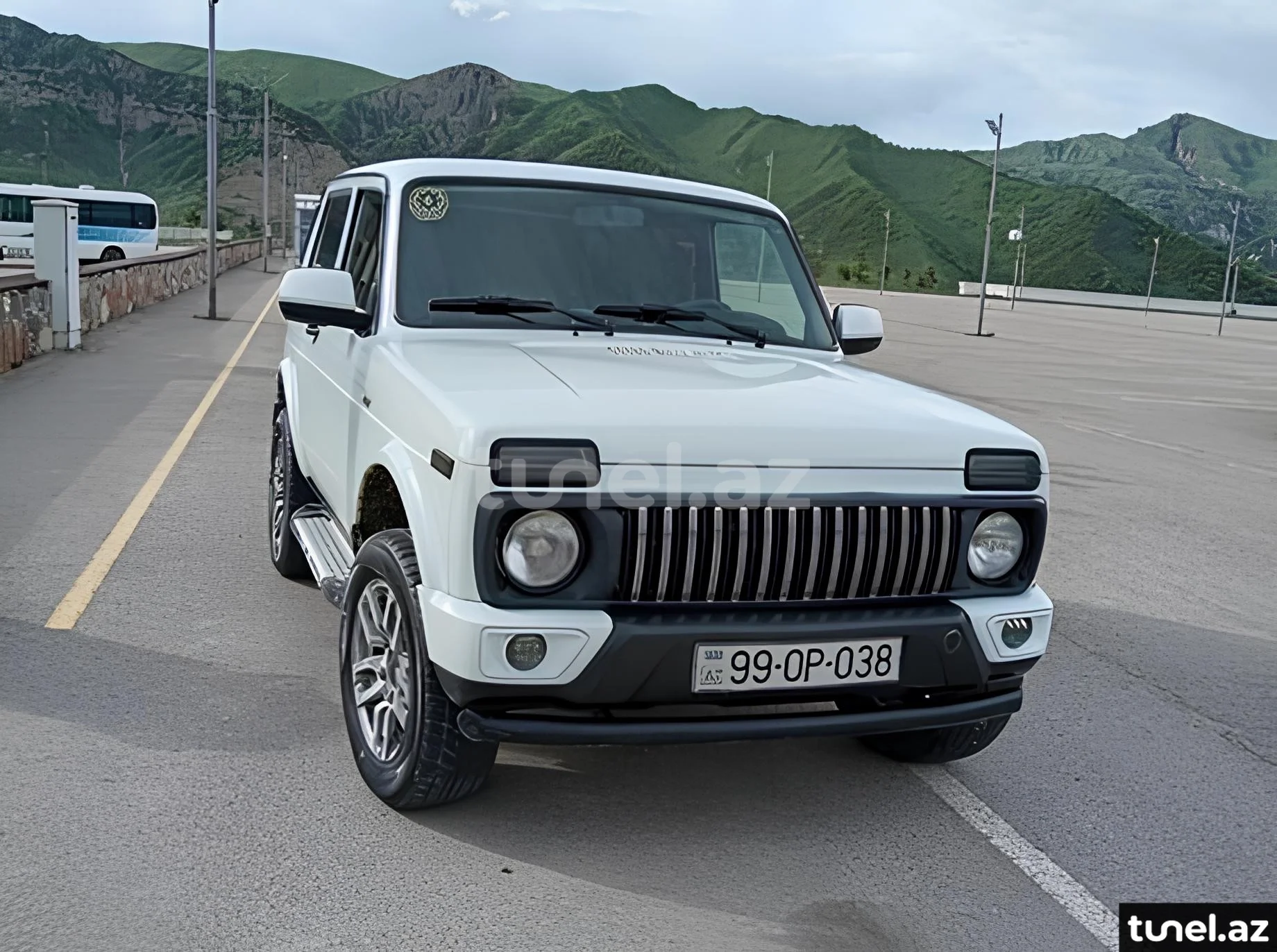 LADA (VAZ) Niva 2016