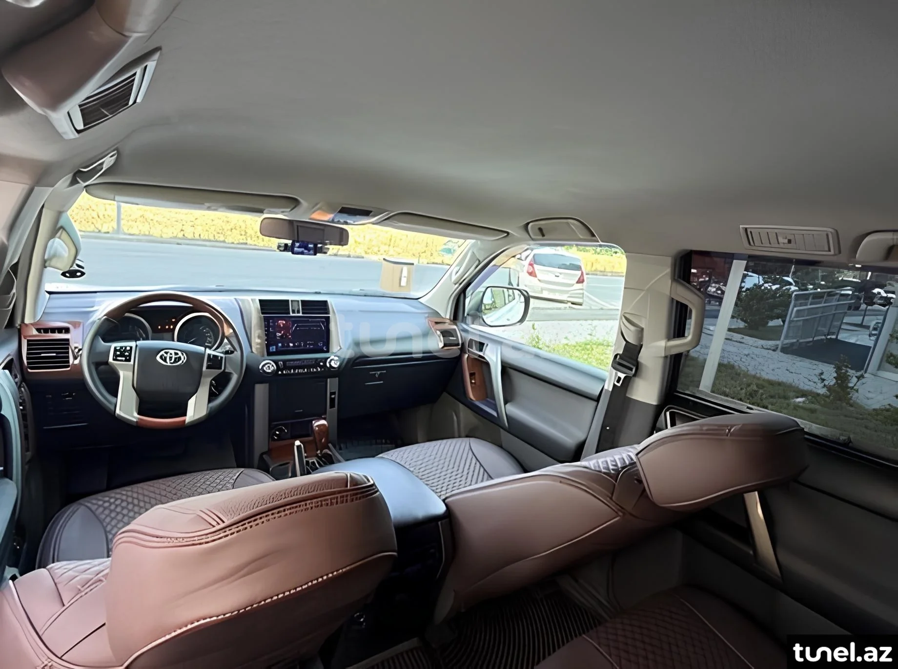 Toyota Land Cruiser Prado 2012