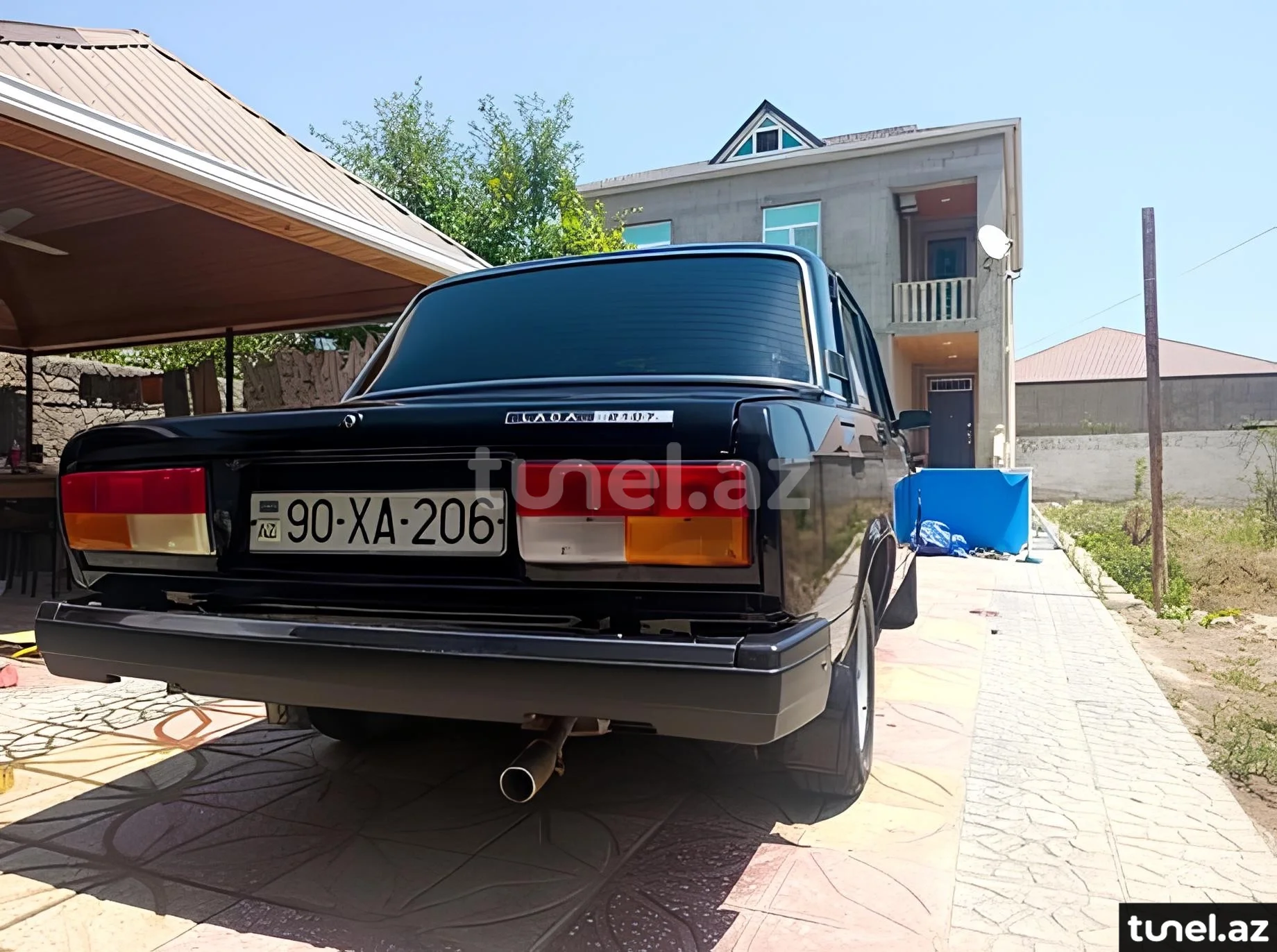 LADA (VAZ) 2107 2010