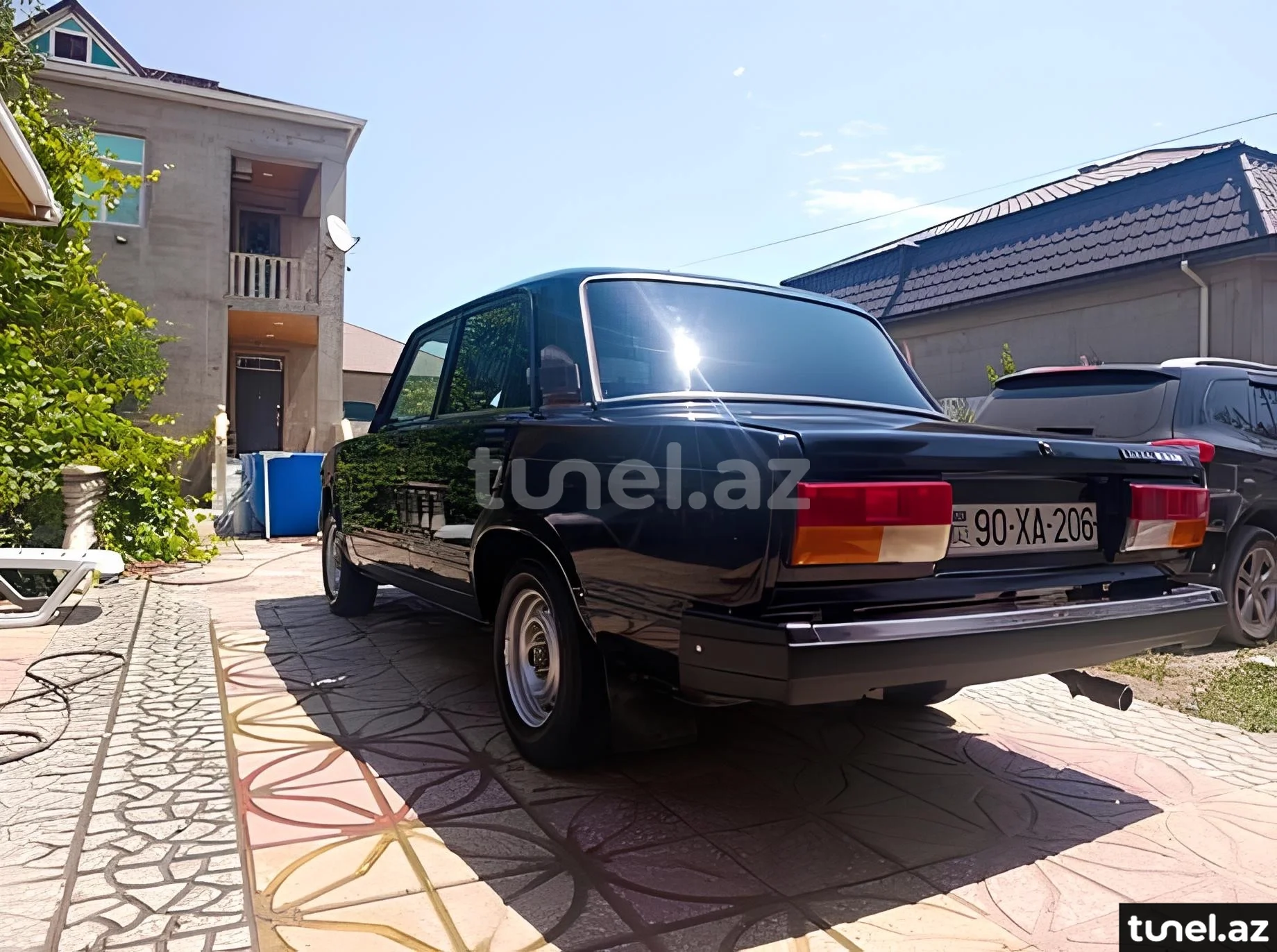 LADA (VAZ) 2107 2010
