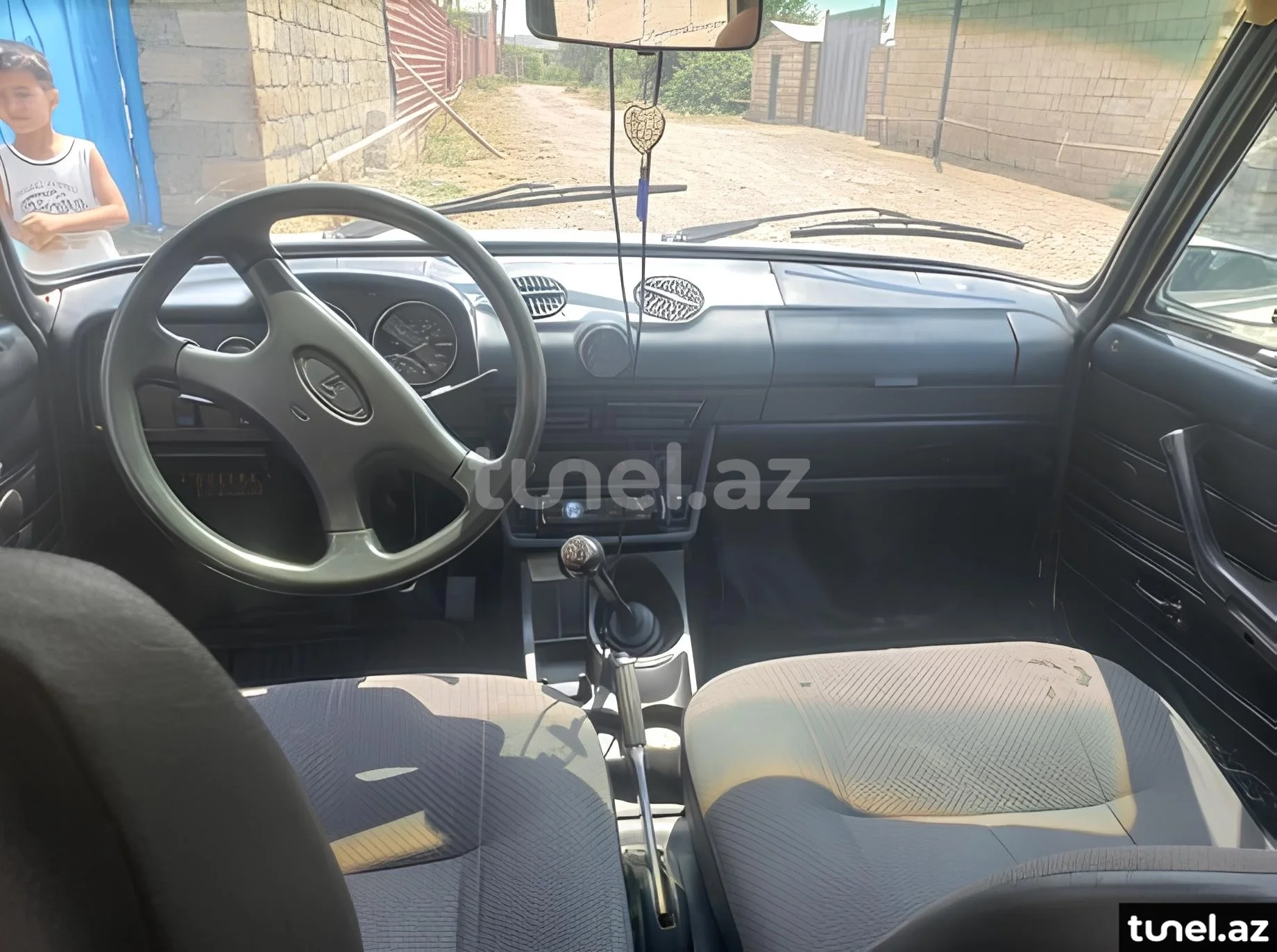 LADA (VAZ) 2106 2000