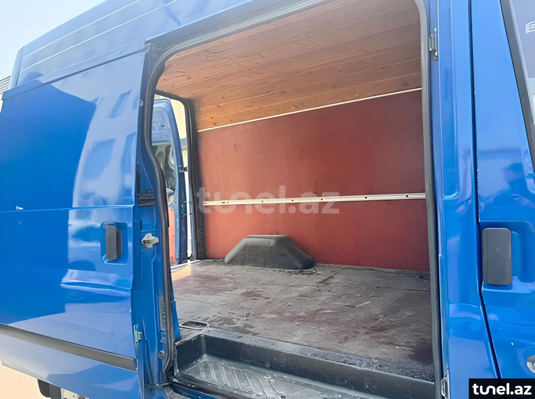 Ford Transit 2001