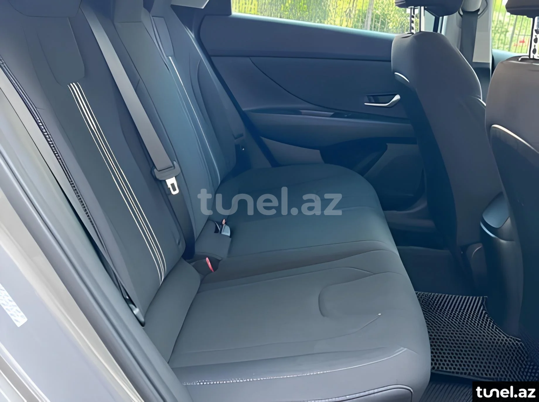 Hyundai Elantra 2022