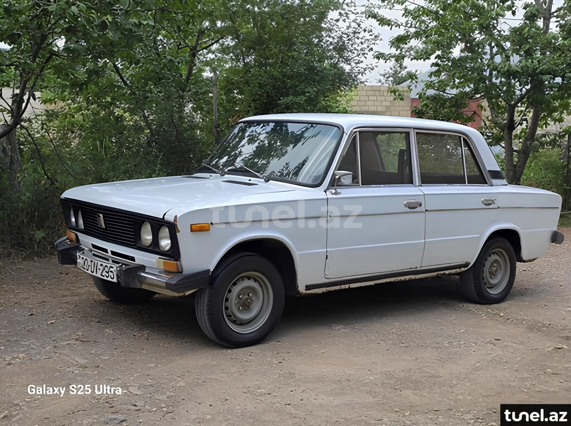 LADA (VAZ) 2106 1983