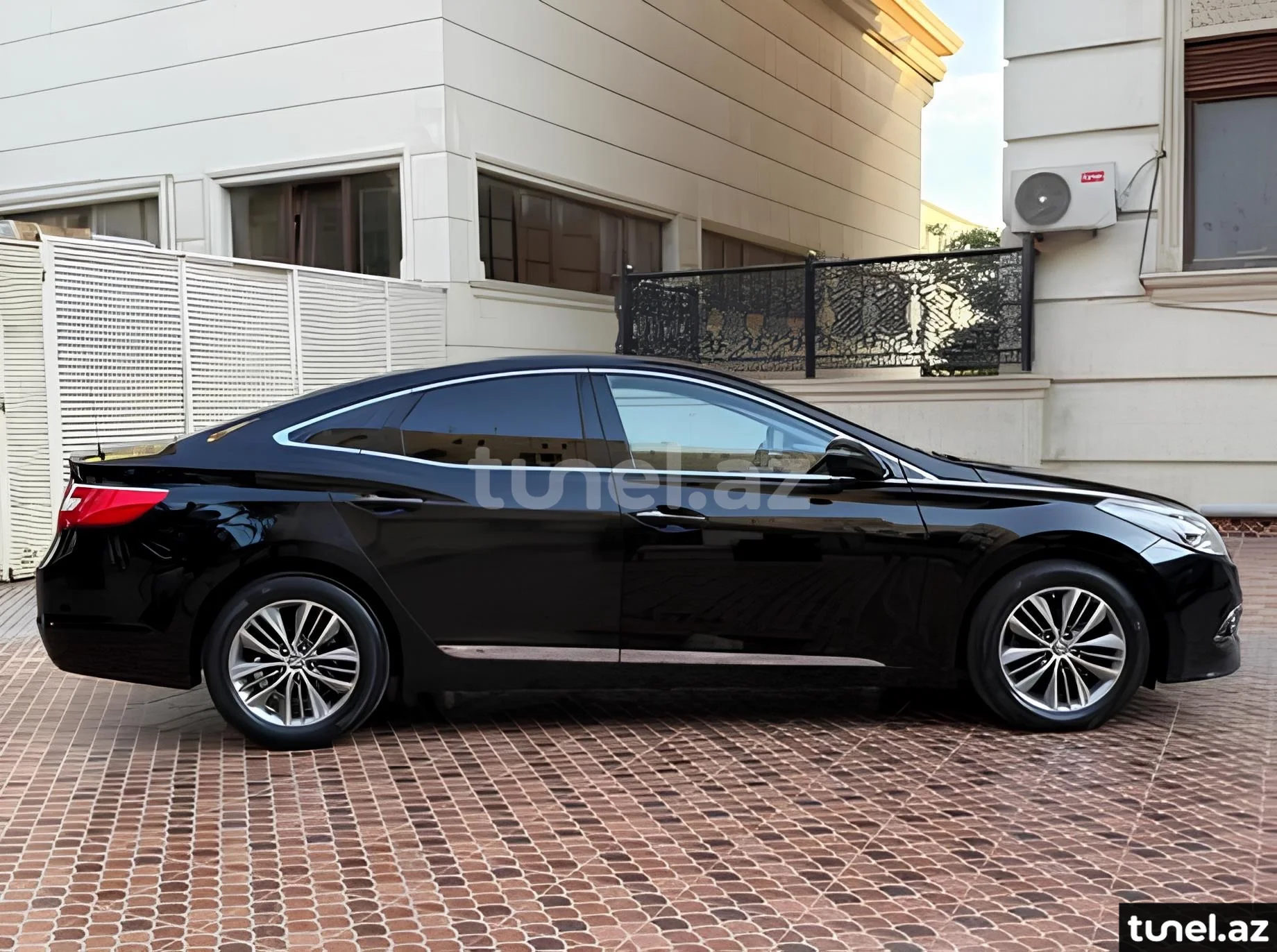 Hyundai Grandeur 2014