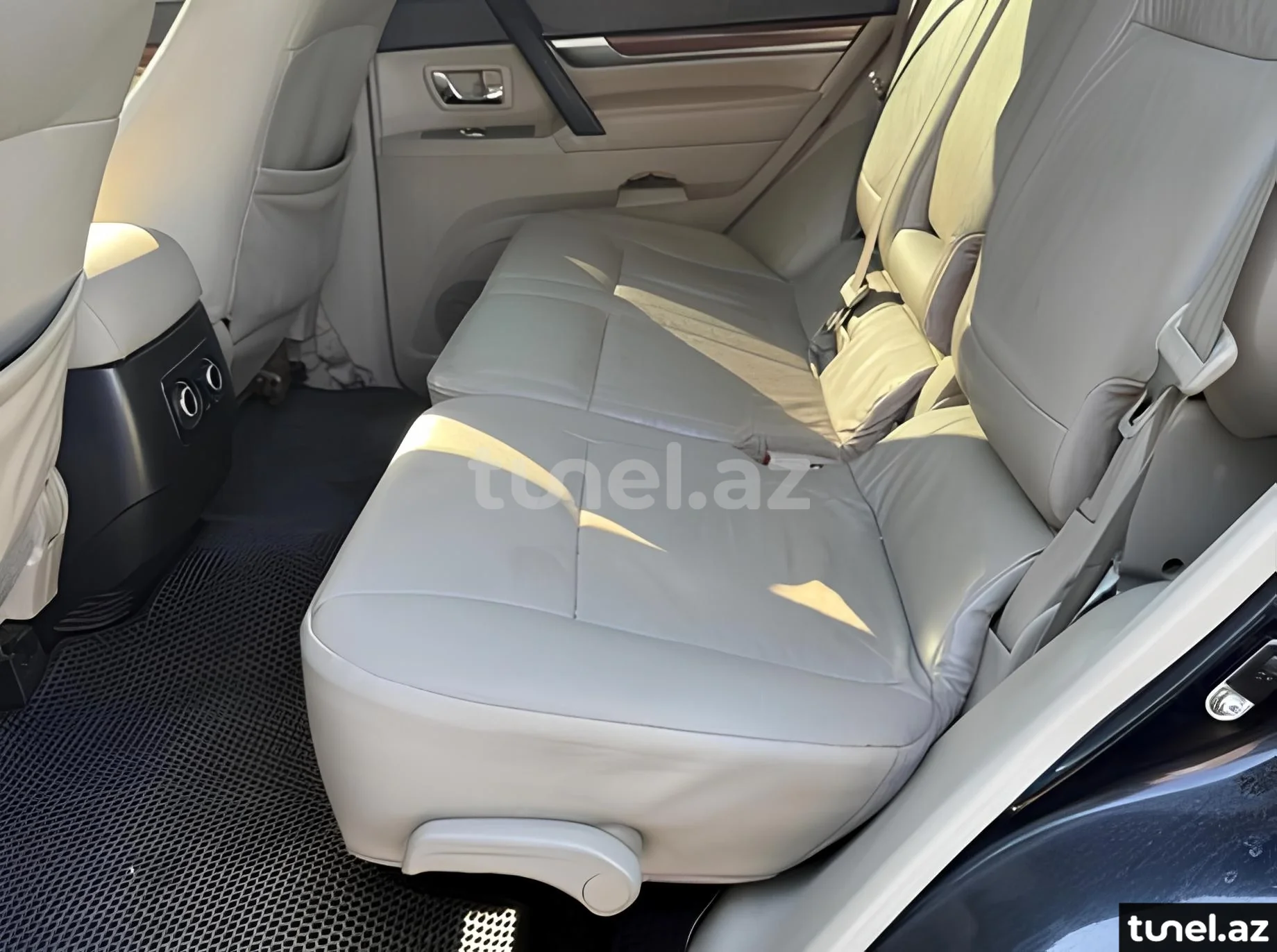 Mitsubishi Pajero 2007