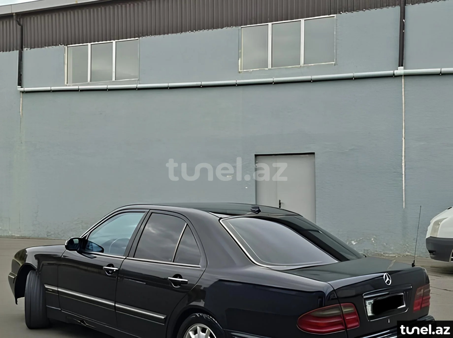 Mercedes E 270 2000